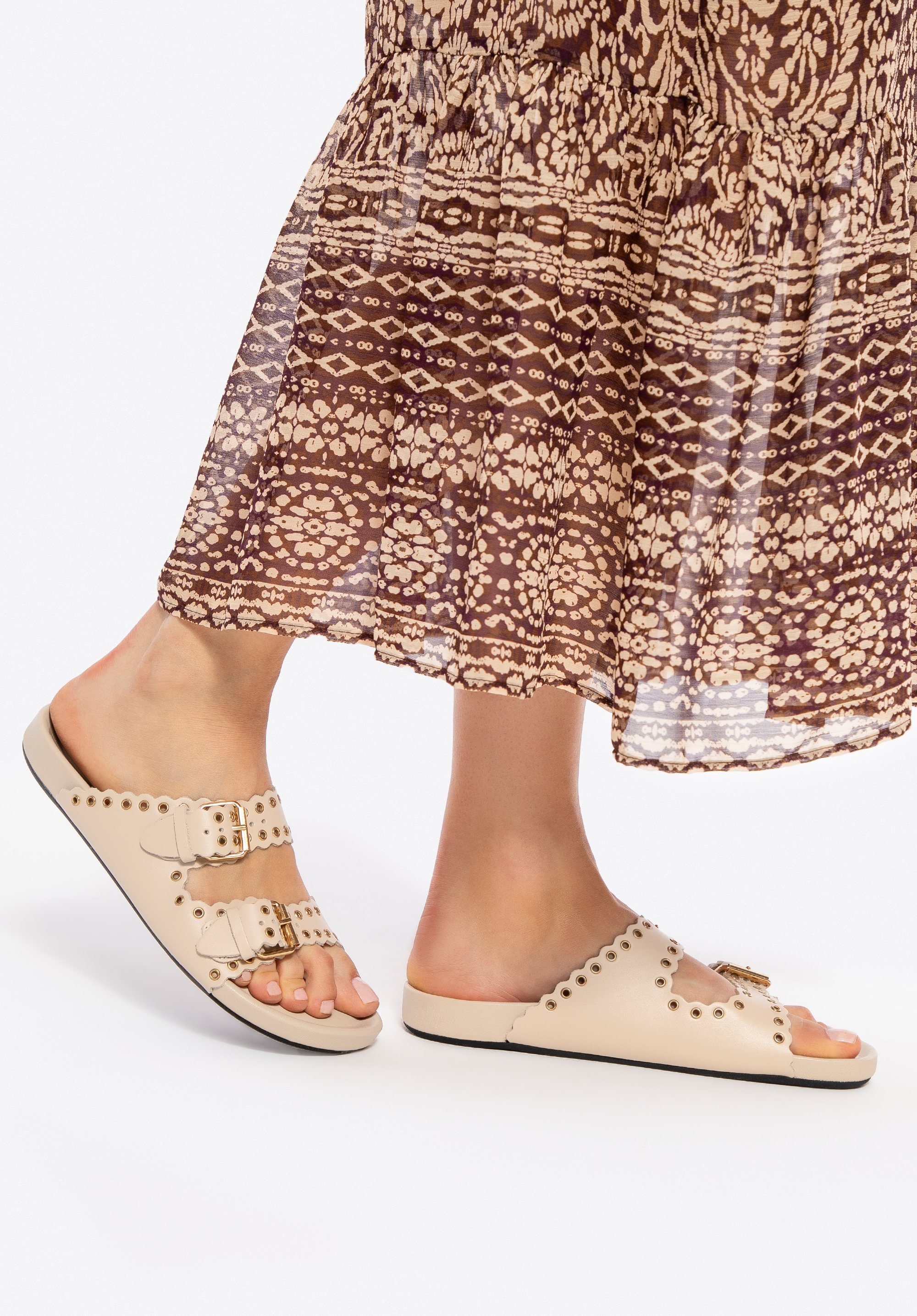 Damen-Flip-Flops aus Leder mit Zierriemen, beige, 100-D-551-9-37, Bild 1