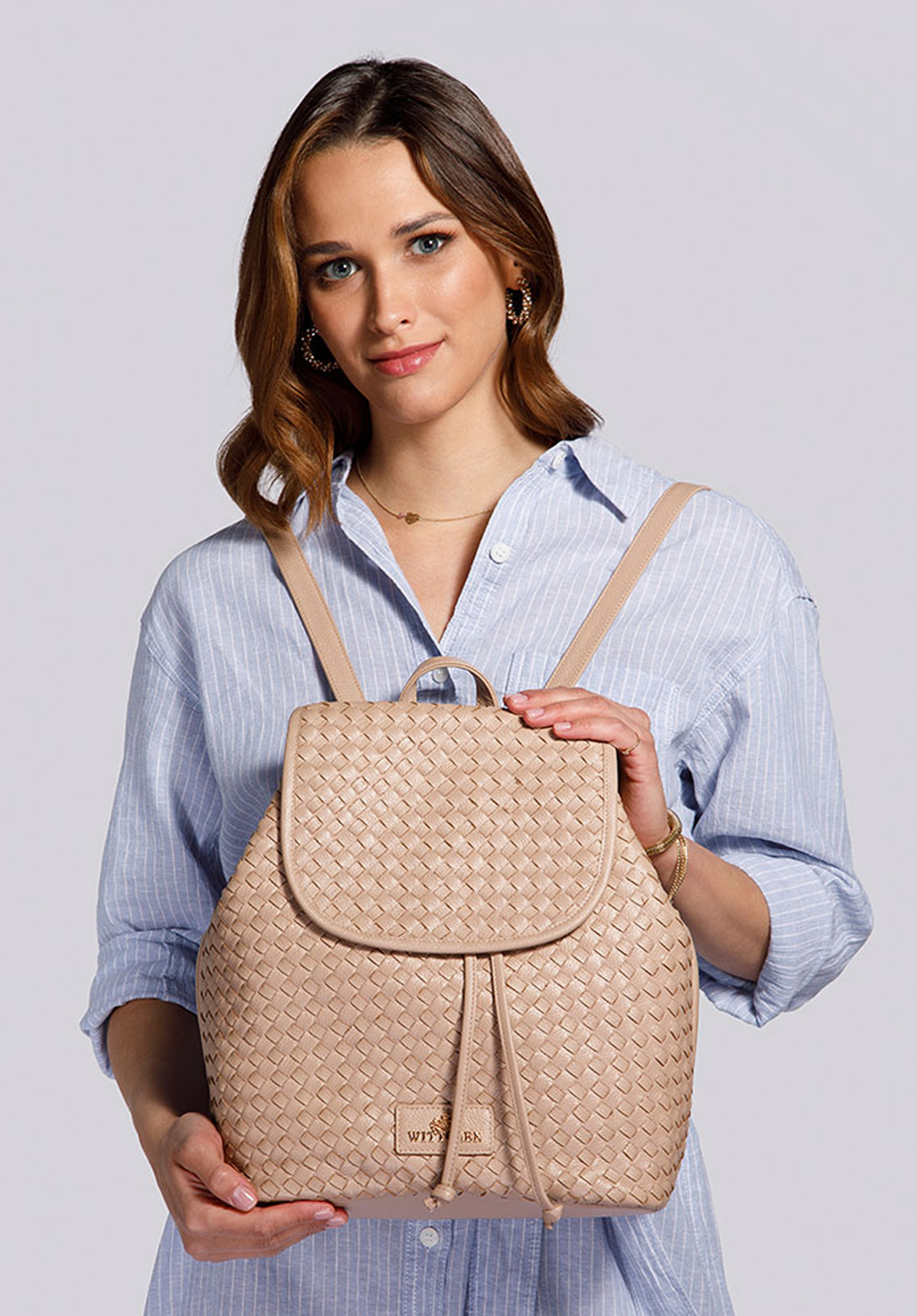 Damen-Rucksack aus Leder im Flecht-Design, beige, 92-4E-902-9, Bild 1