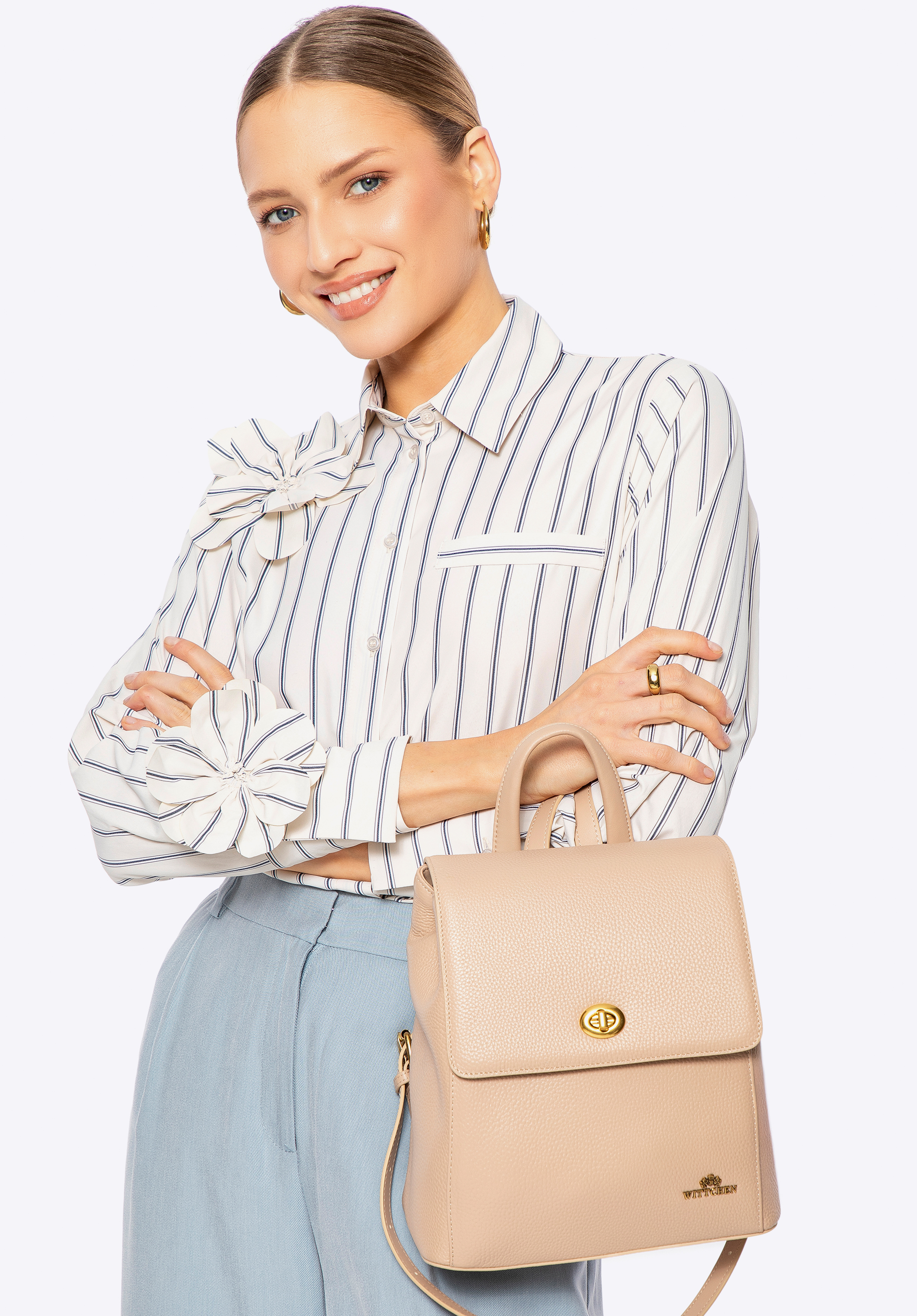 Damen-Rucksack aus Leder mit rechteckiger Klappe, beige, 100-4E-225-9, Bild 1