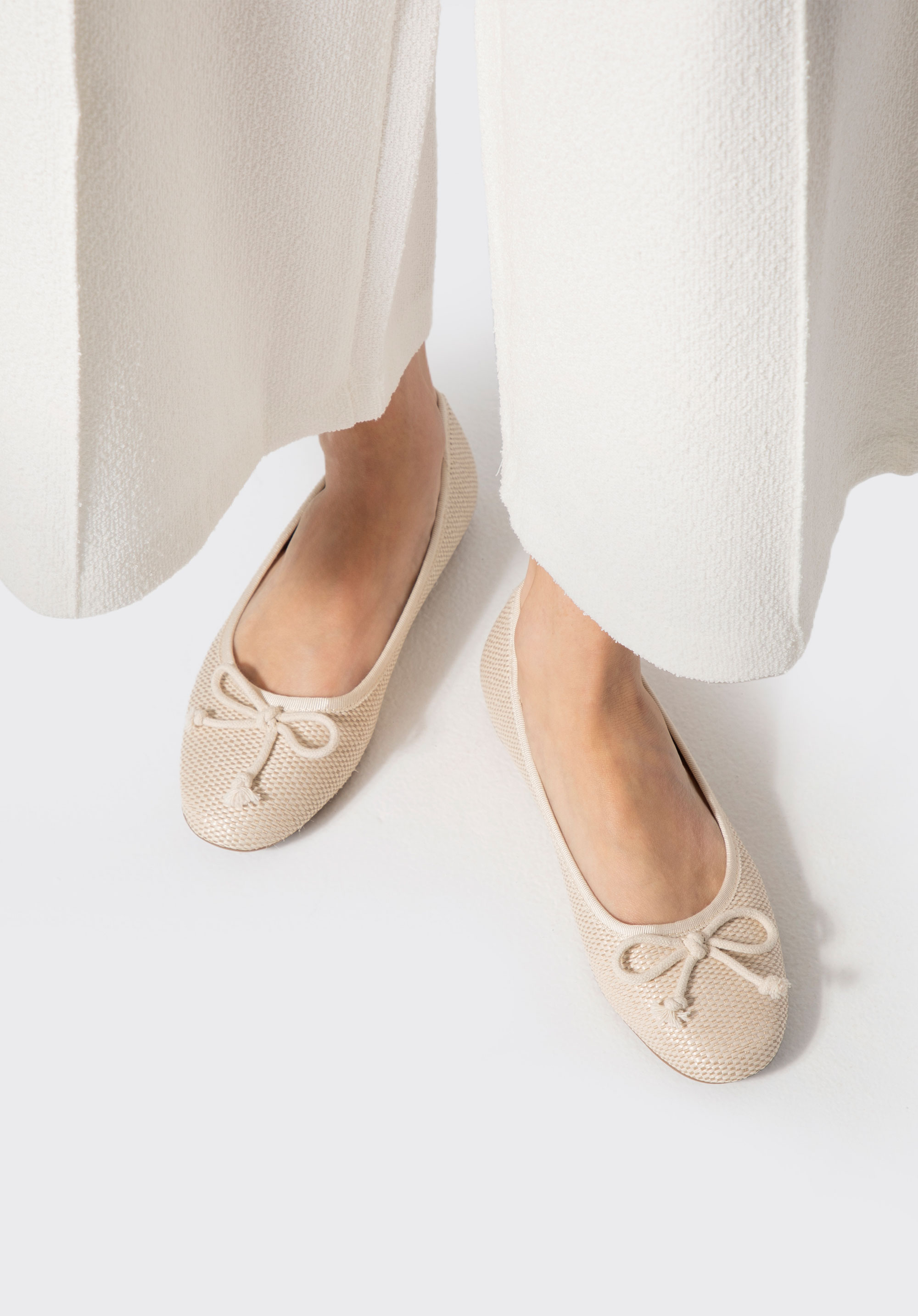 Geflochtene Ballerinas mit Schleife, beige, 100-DP-403-9-35, Bild 1