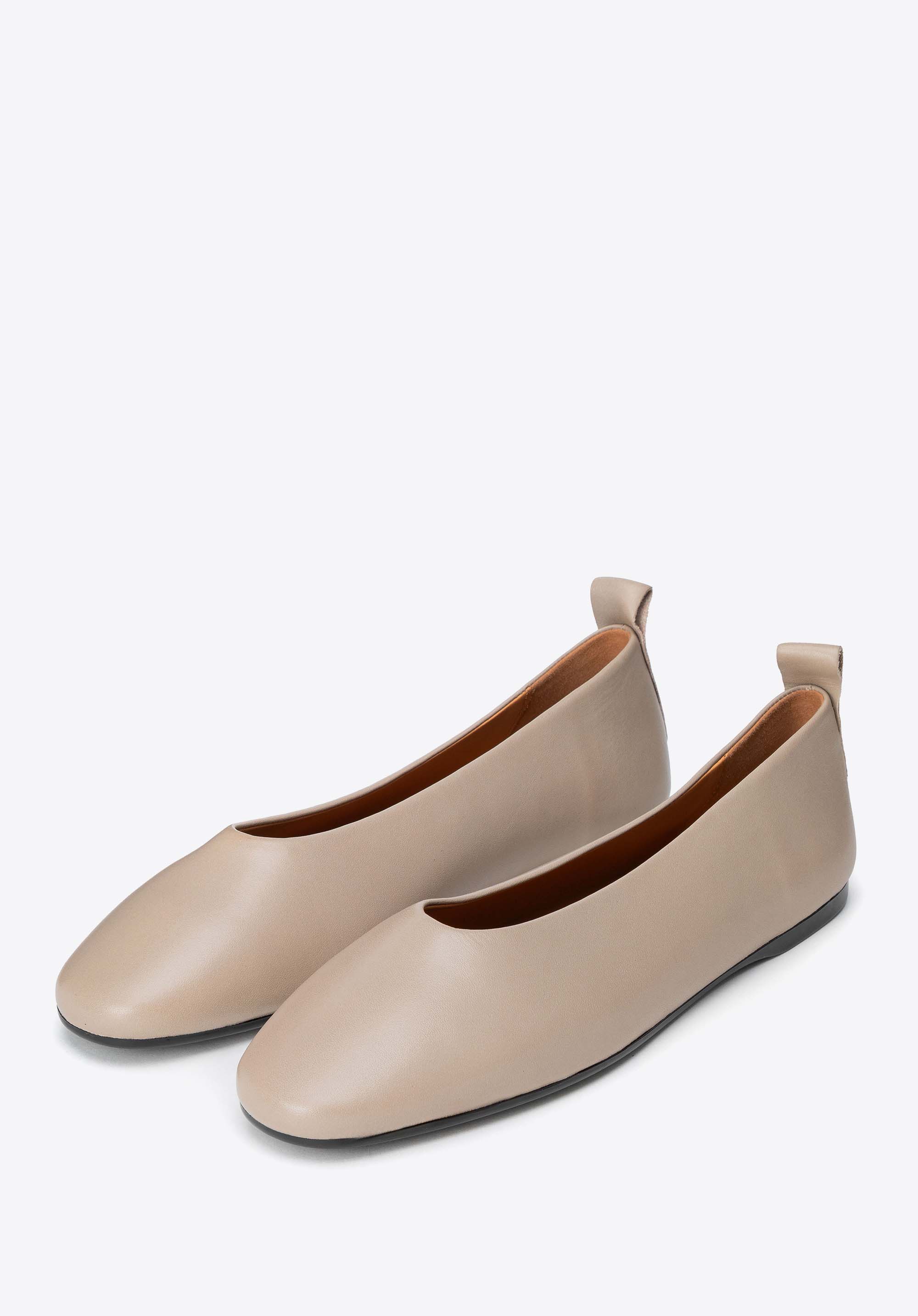 Klassische Damen-Ballerinas aus Leder, beige, 103-D-250-9-40, Bild 1