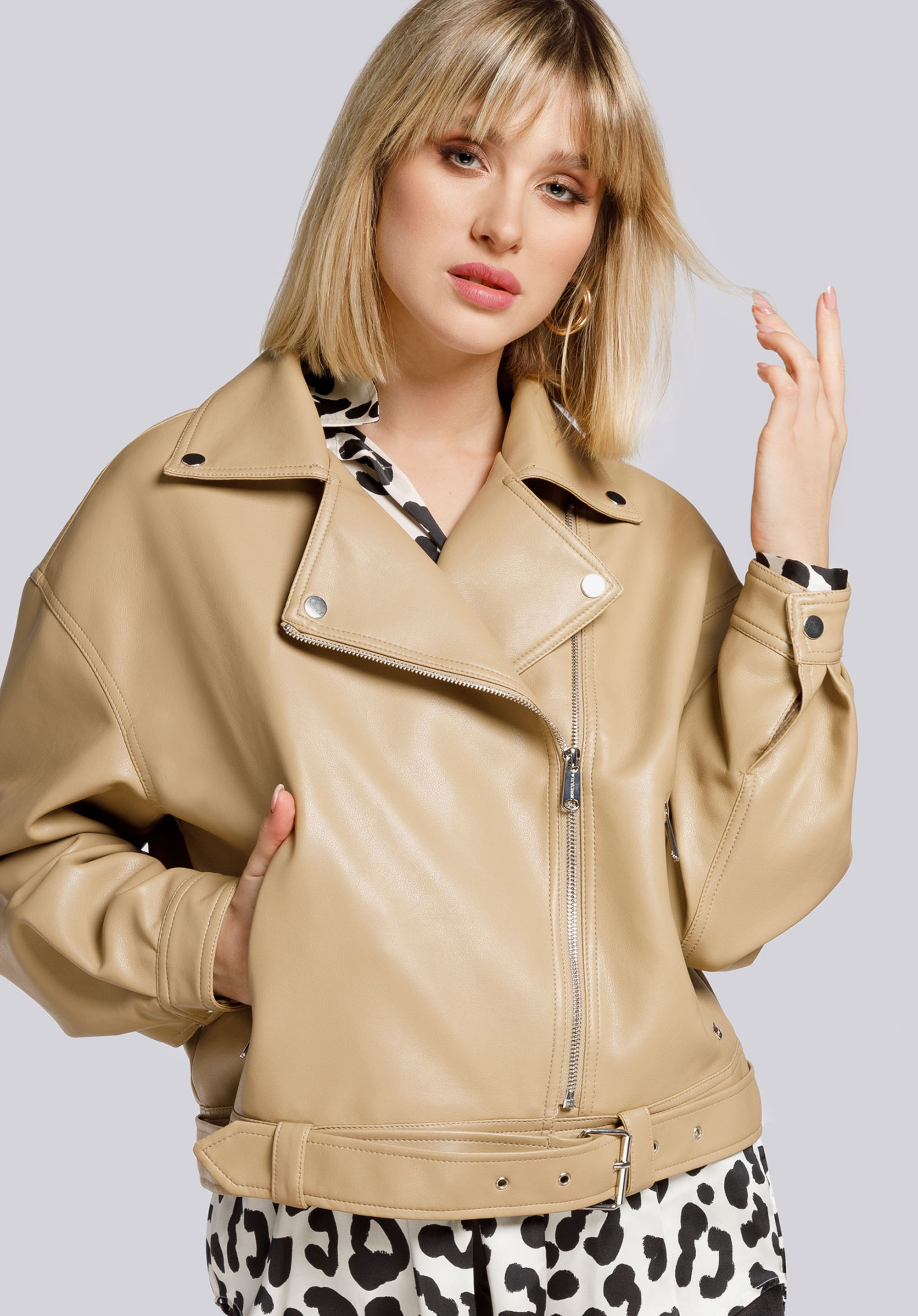 Ramones-Jacke für Damen Oversize mit Gürtel, beige, 94-9P-100-9-XL, Bild 1