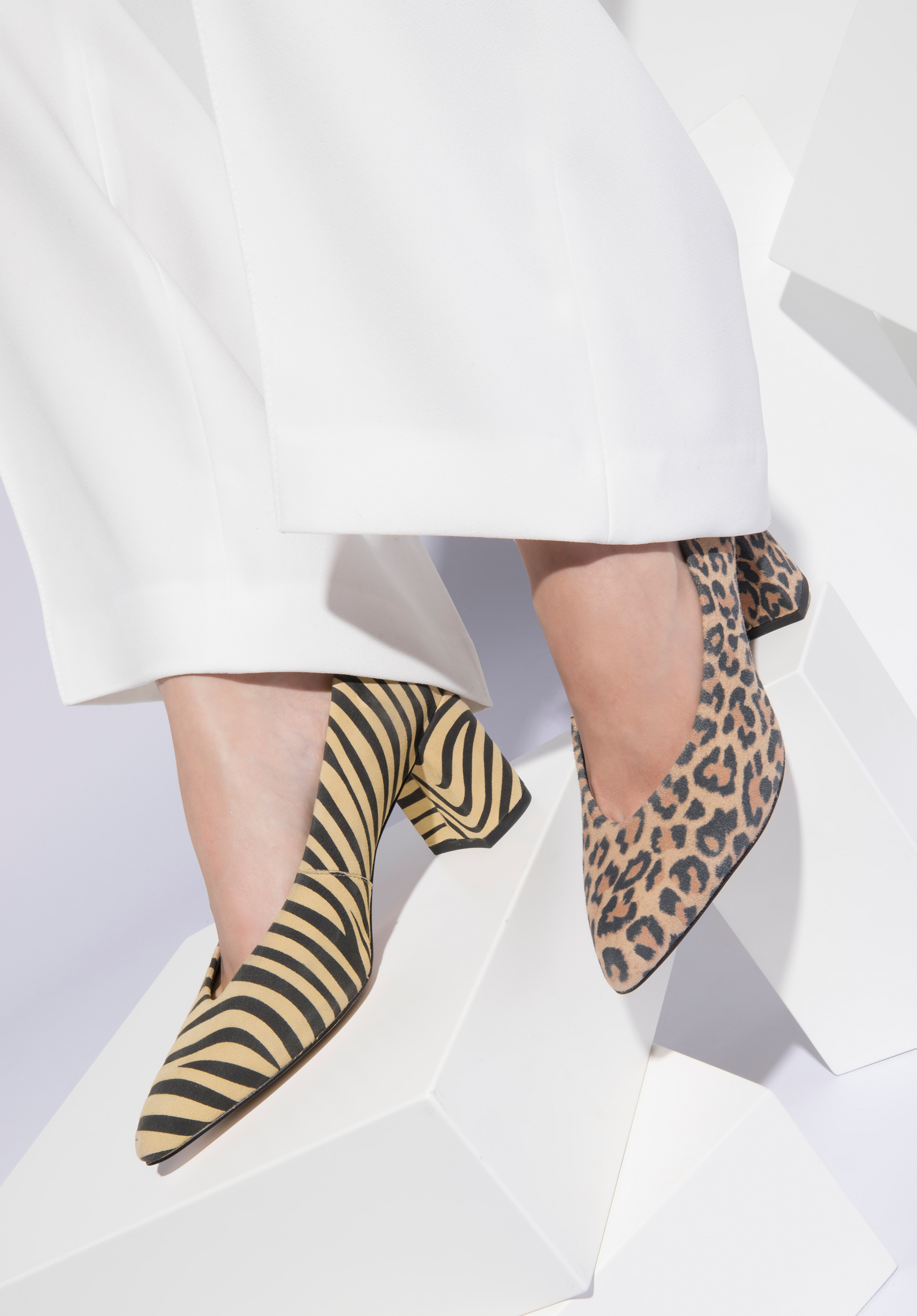 Pumps aus Wildleder mit Tiermuster, beige-schwarz, 96-D-500-9-40, Bild 1