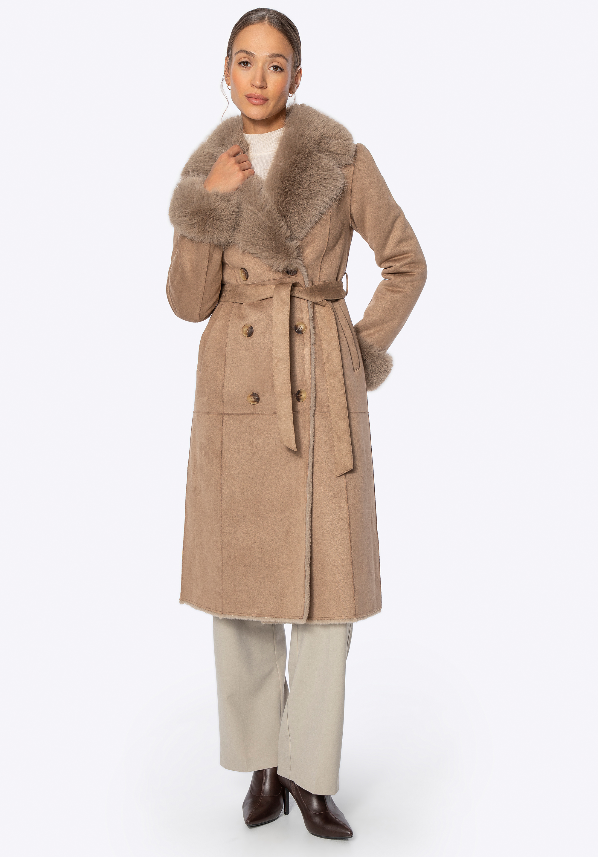 Zweireihiger Damenmantel mit Kunstpelzkragen, beige, 101-9W-001-9-L, Bild 1