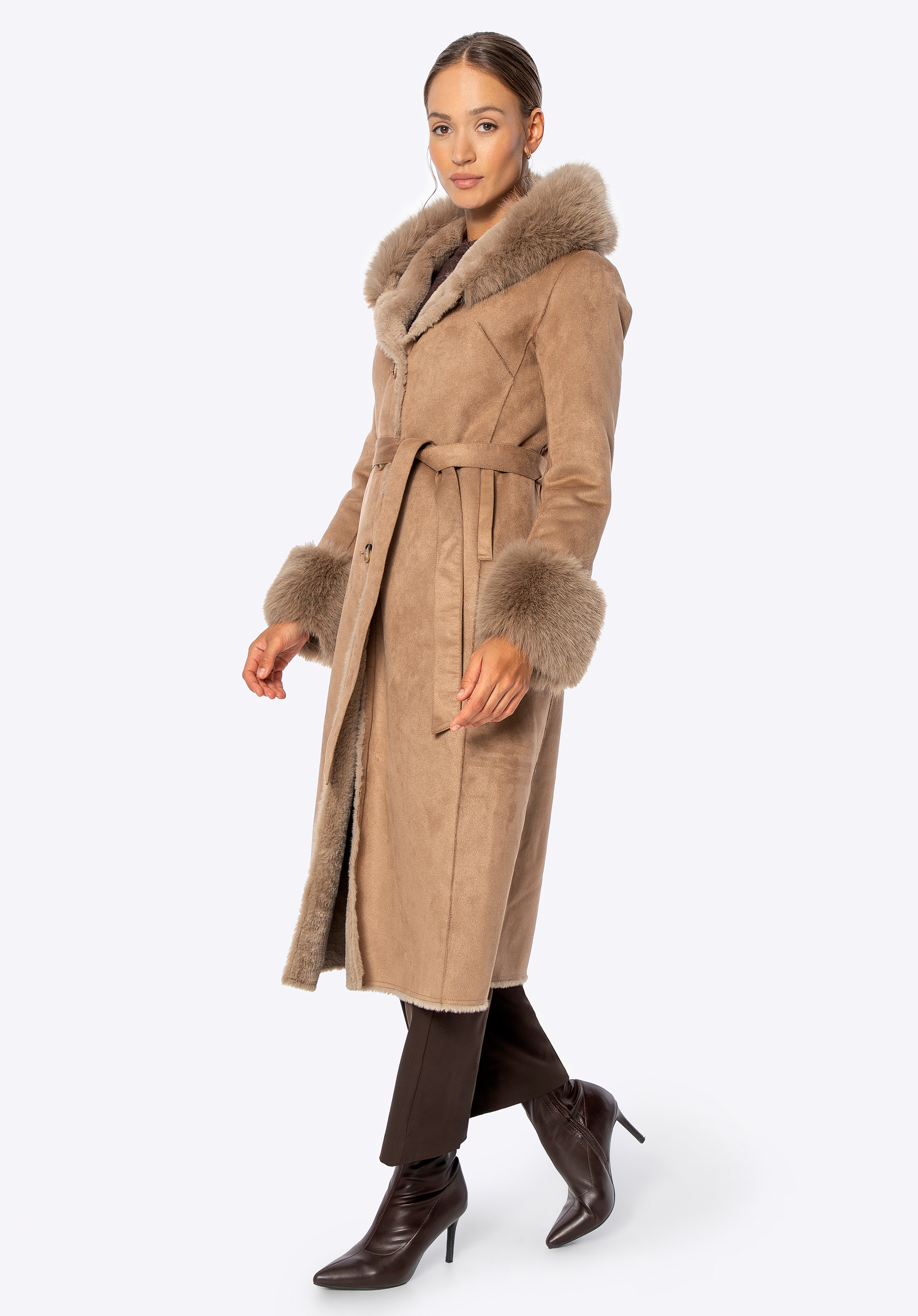 Dámsky kabát s golierom a manžetami z umelej kožušiny, béžová, 101-9W-002-9-XL, Obrázok 1