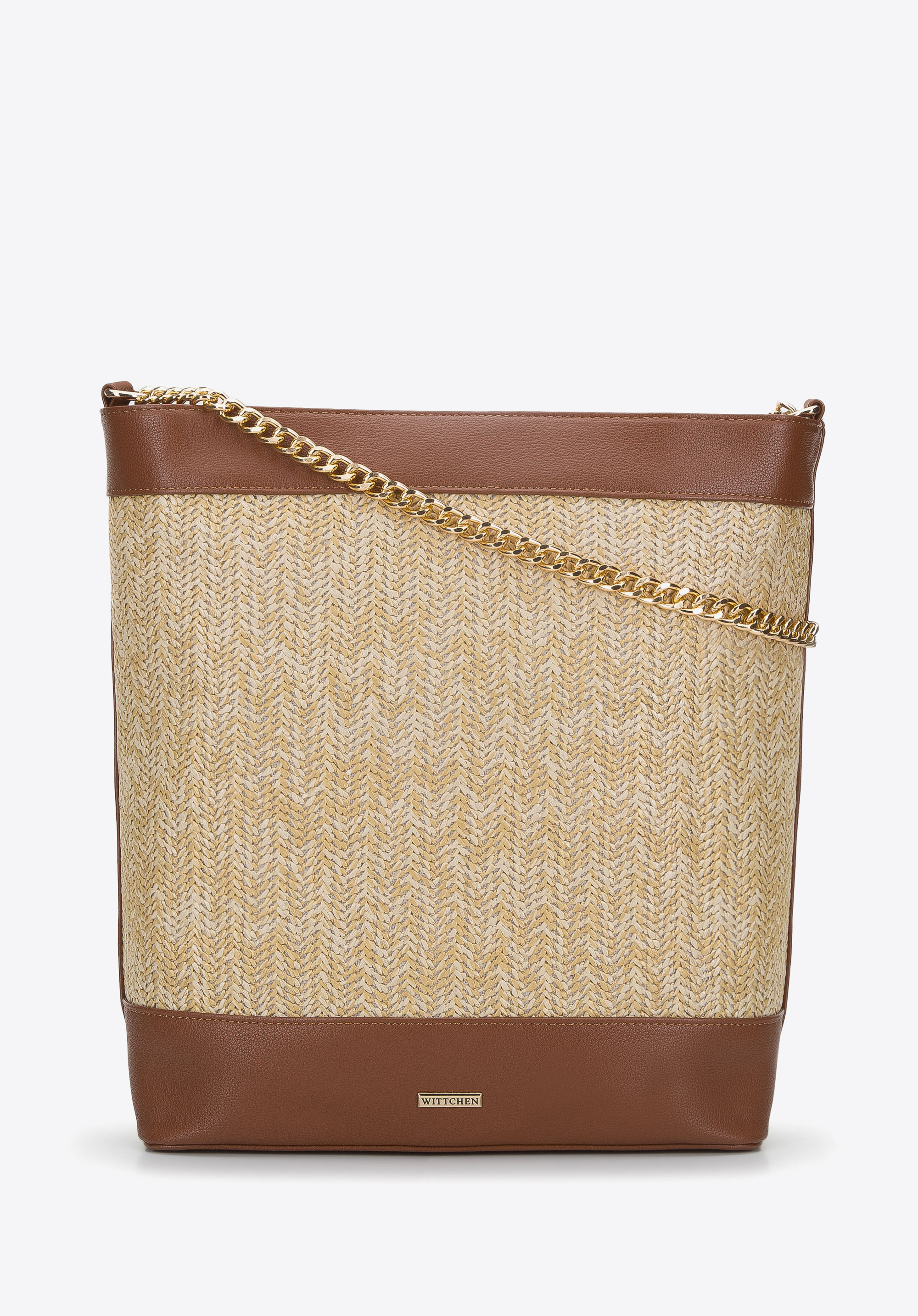 Beuteltasche mit Geflechtmuster und Kette