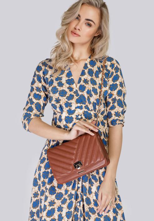 Gesteppte Damentasche aus Ökoleder mit Kette, braun, 94-4Y-519-Y, Bild 15