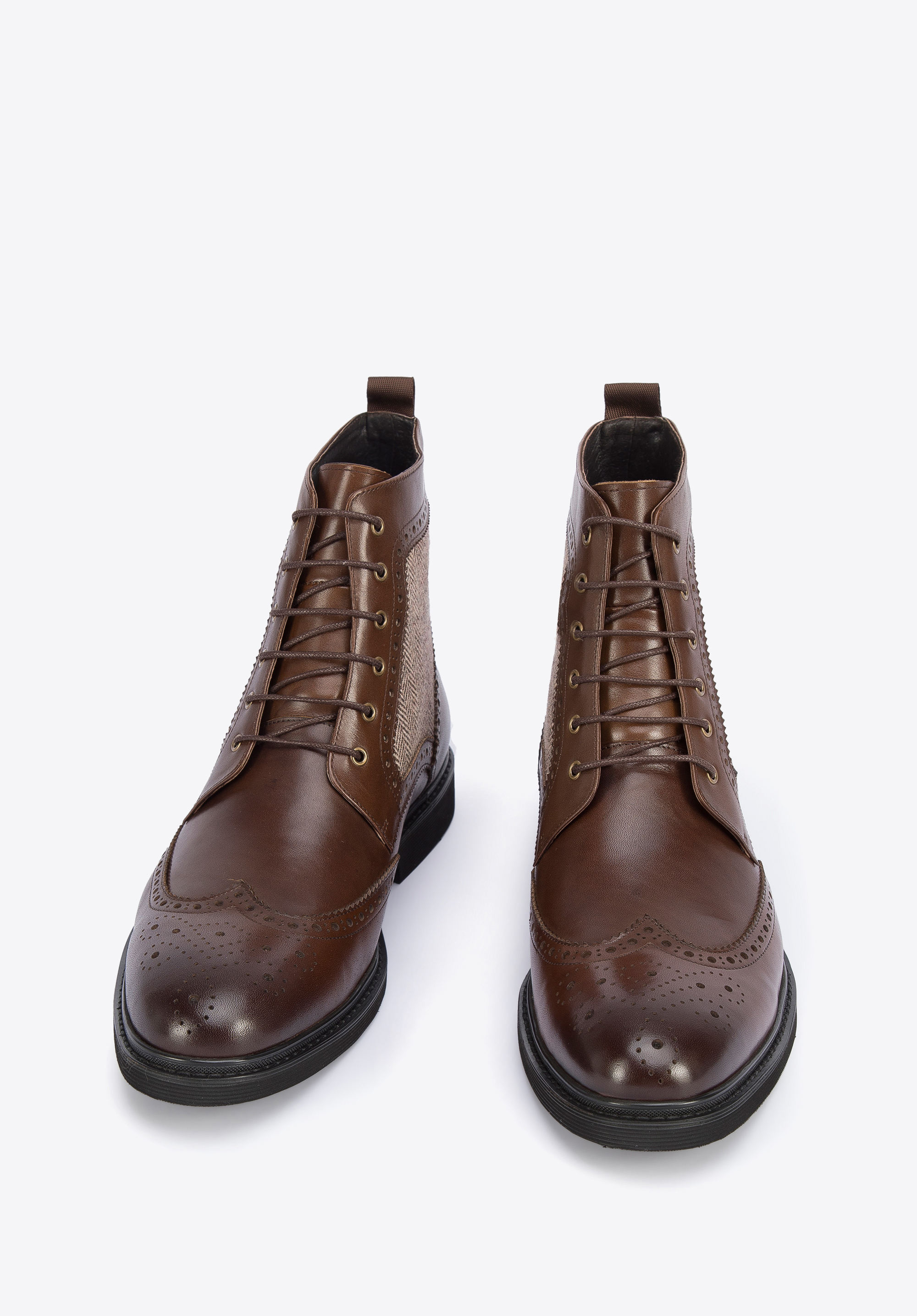 Herren-Lederstiefel mit Fischgrätenmuster, braun, 95-M-502-4-43, Bild 1