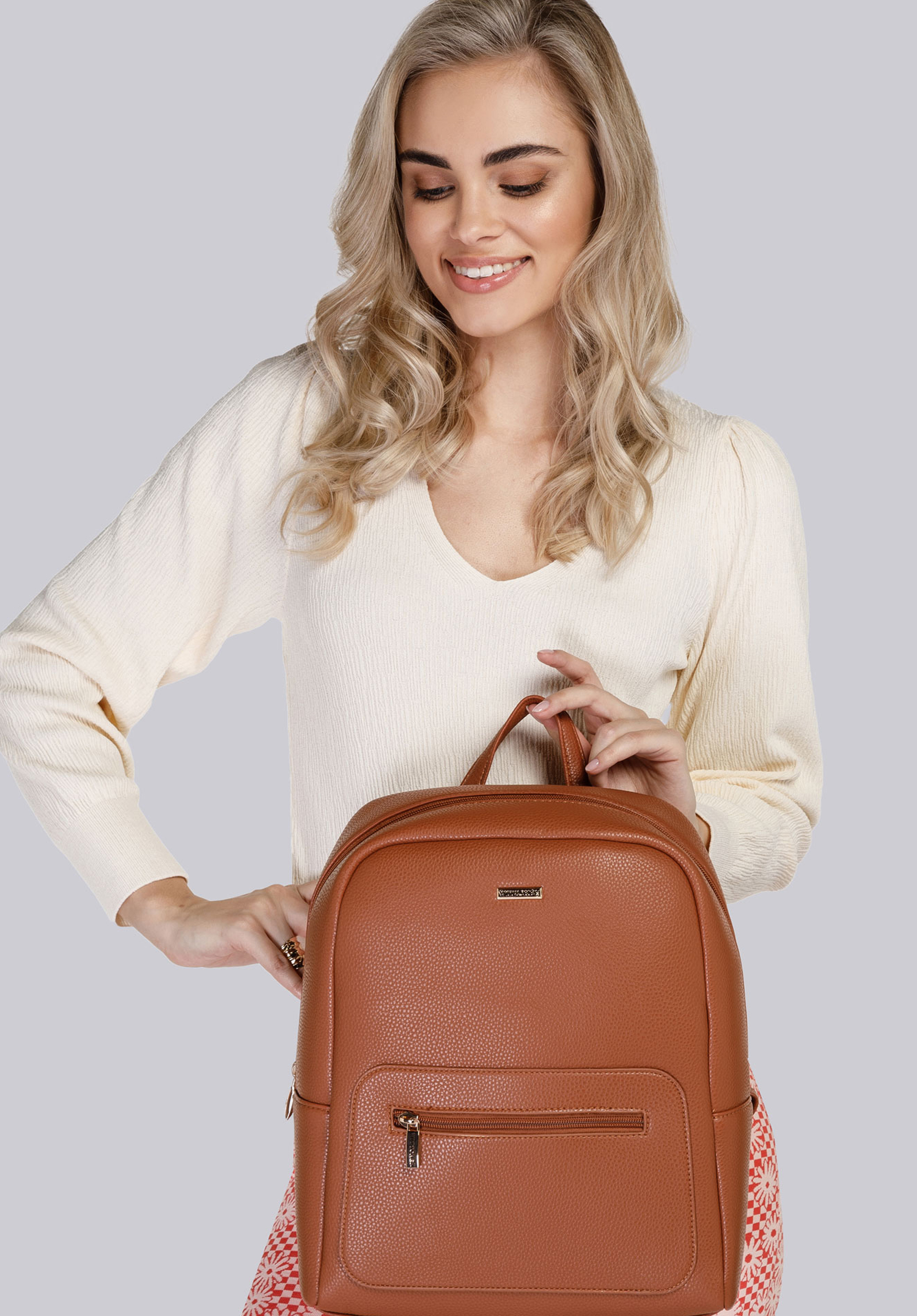 Rechteckiger Damen-Rucksack, braun, 94-4Y-620-5, Bild 1