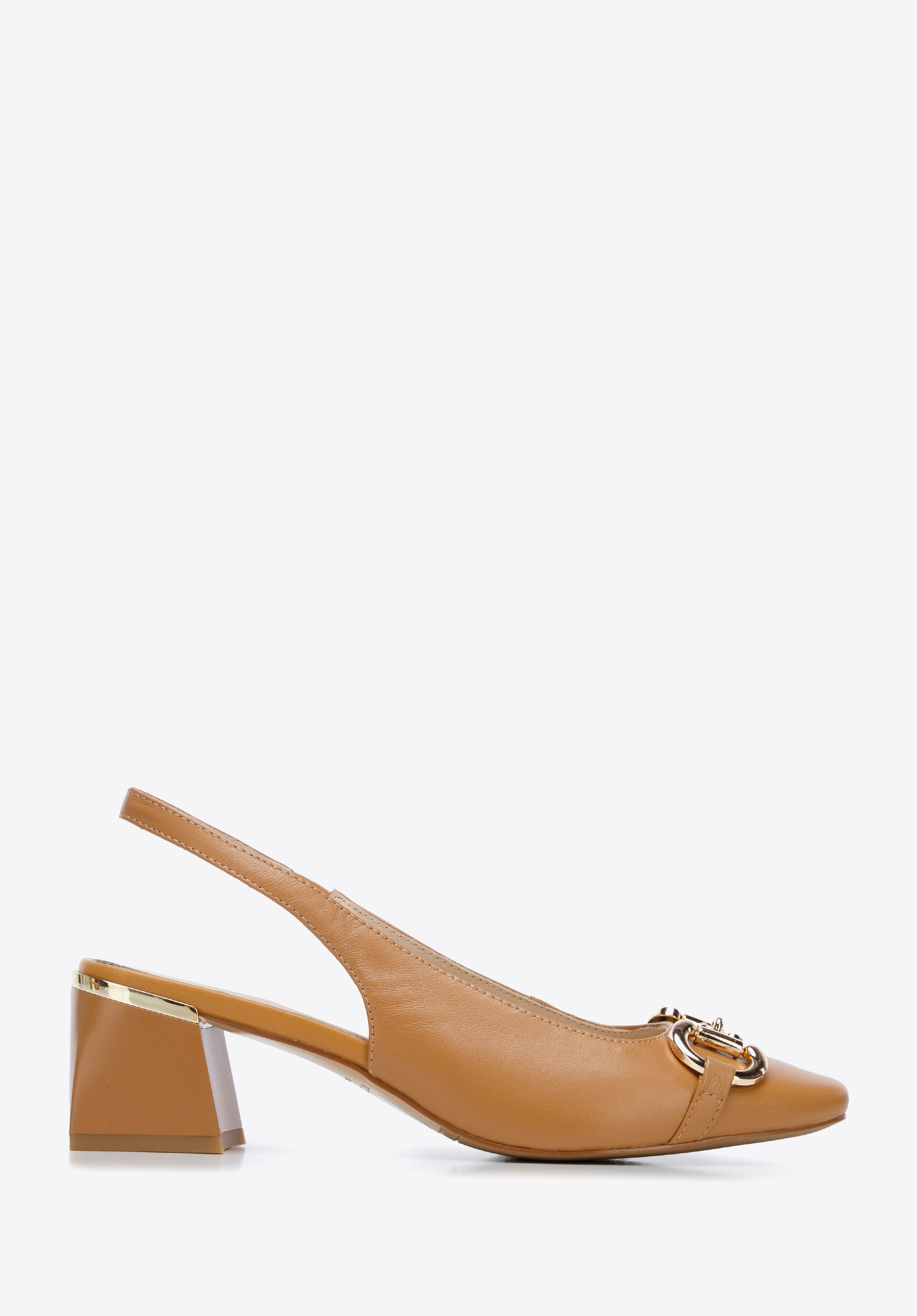Pumps aus Leder mit Schnalle