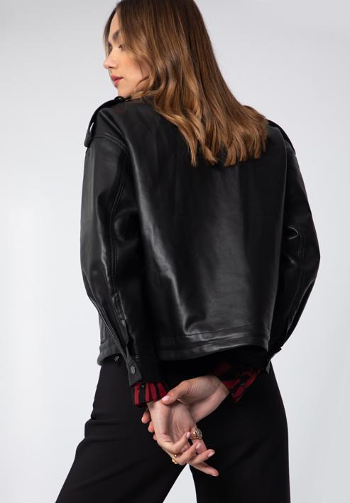 Dámská bunda z ekologické kůže s velkými kapsami, černá, 97-9P-105-1-XL, Obrázek 3