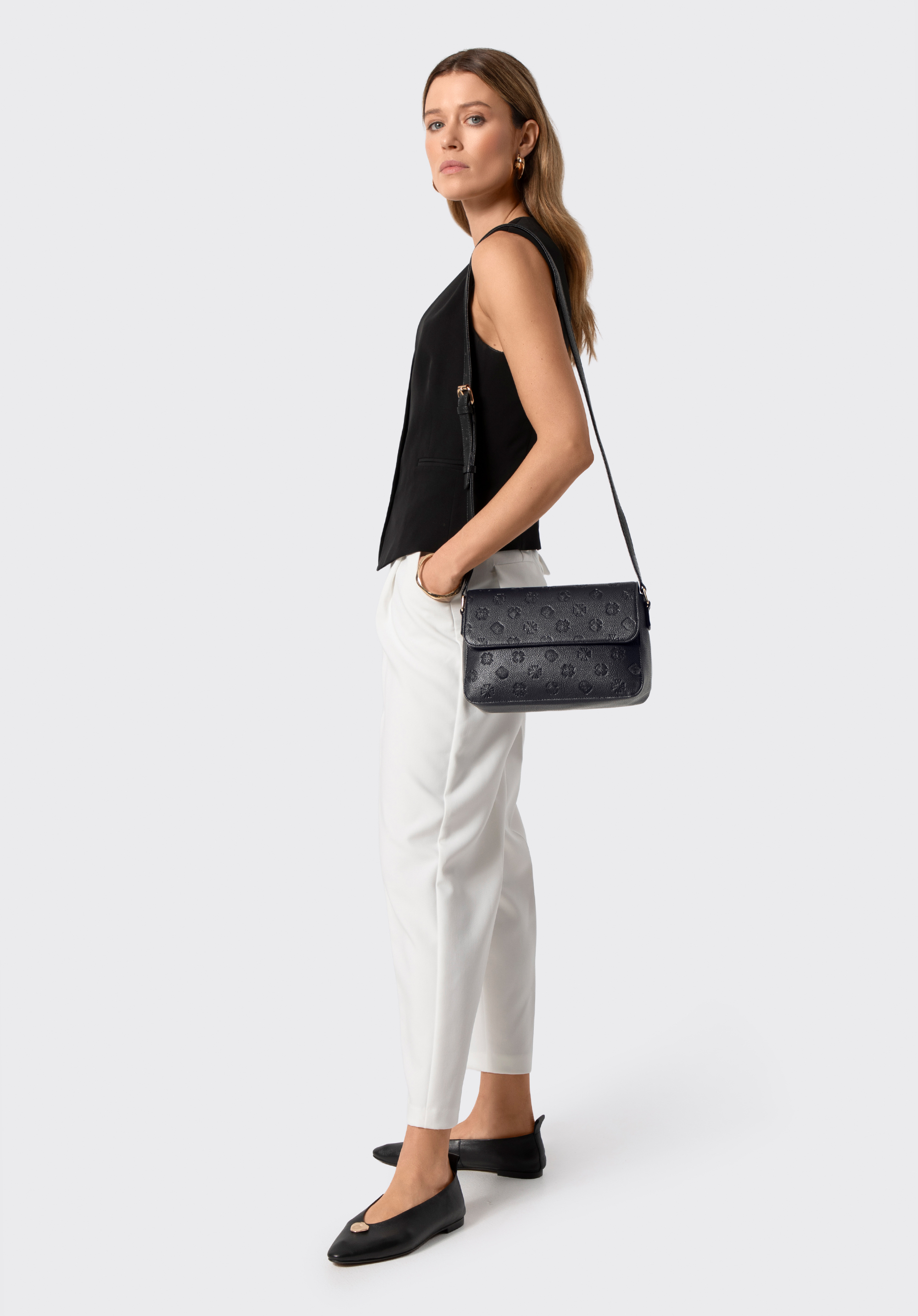 Dámská malá crossbody kabelka z imitace kůže s reliéfním vzorem, černá, 101-4Y-P07-1, Obrázek 1