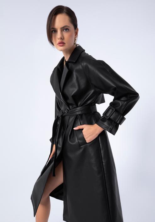 Dámský dvouřadý kabát z ekologické kůže s páskem, černá, 97-9P-100-Z-2XL, Obrázek 20