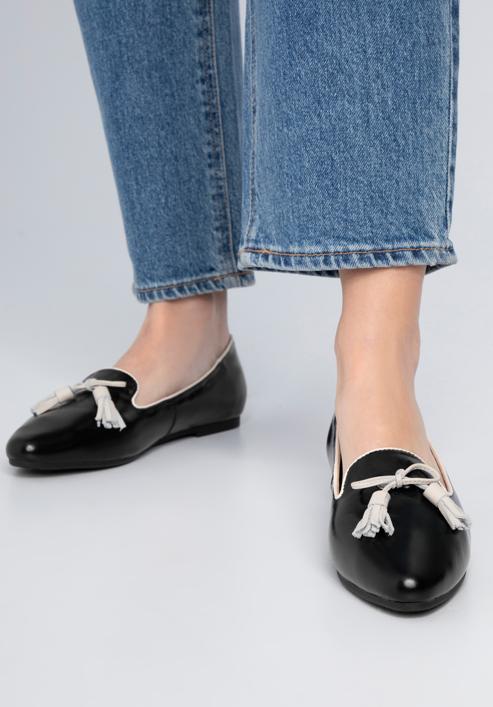 Dámské kožené boty s ozdobnými střapci, černo-béžová, 98-D-958-4-41, Obrázek 15