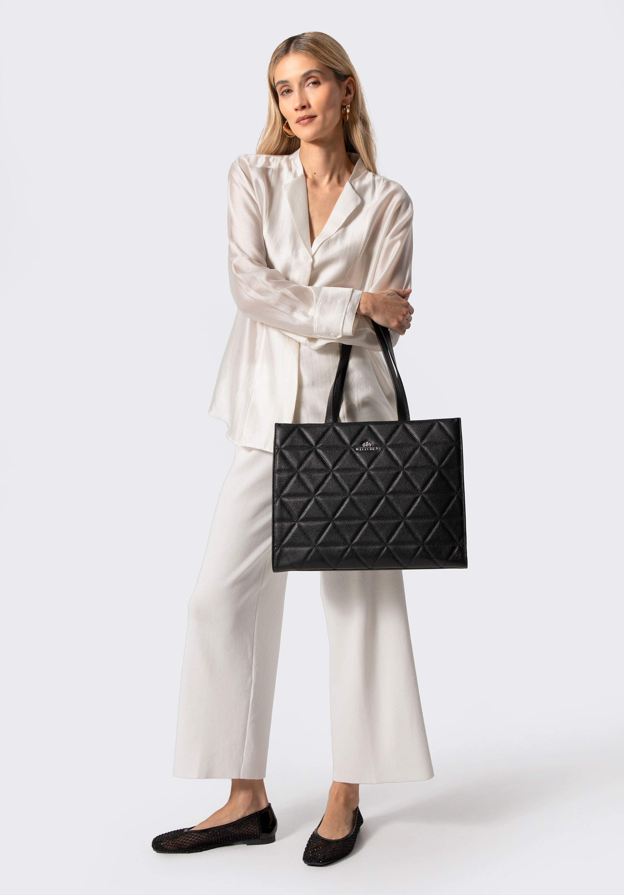 Dámská prošívaná kožená shopper taška, černo-stříbrná, 100-4E-613-1S, Obrázek 1