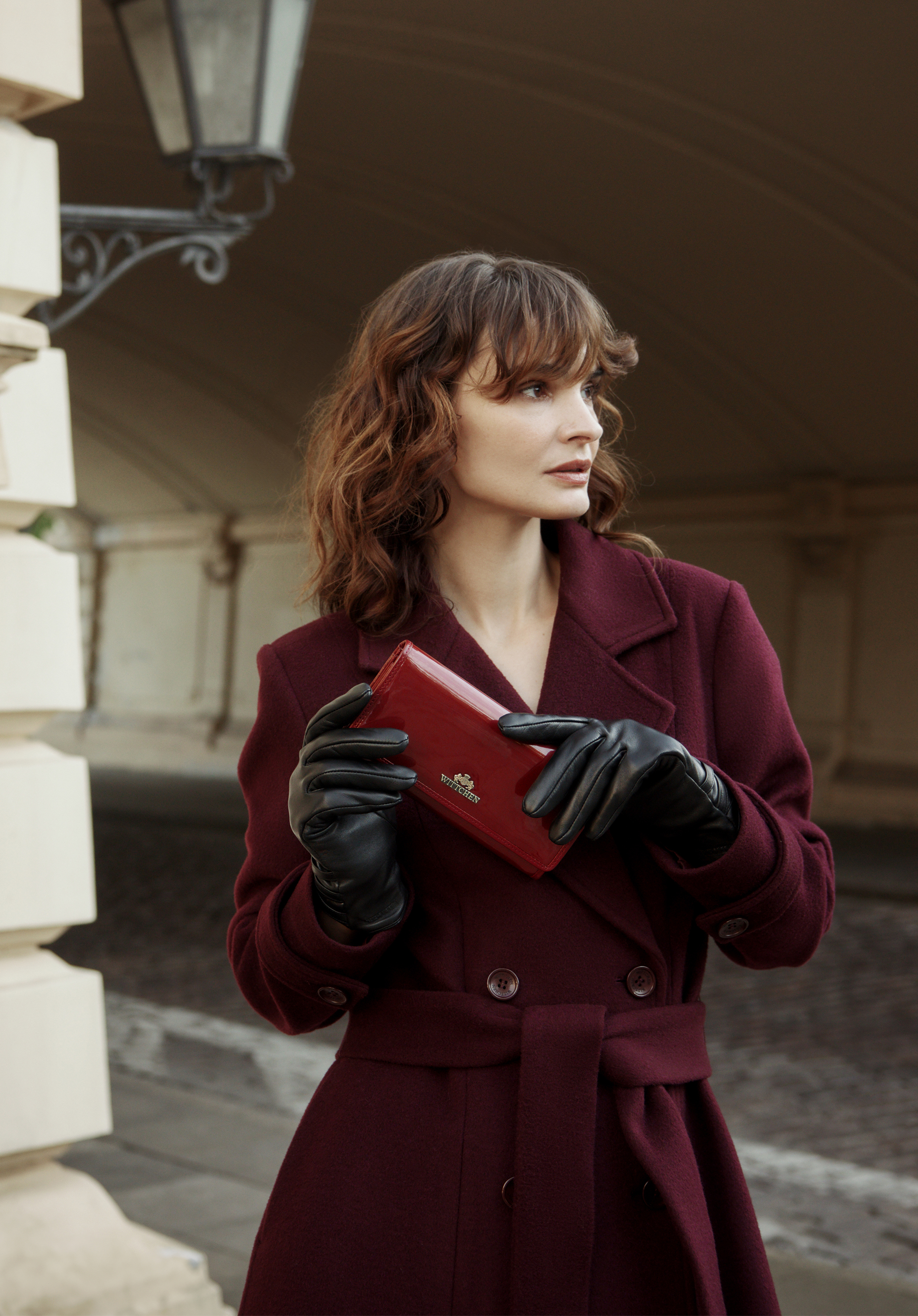 Dámske kožené rukavice s prackami, čierna, 39-6A-013-1-M, Obrázok 1