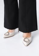 Pantofi din piele cu toc stiletto cu detaliu de cataramă strălucitor, crem, 97-D-517-3-38, Fotografie 15