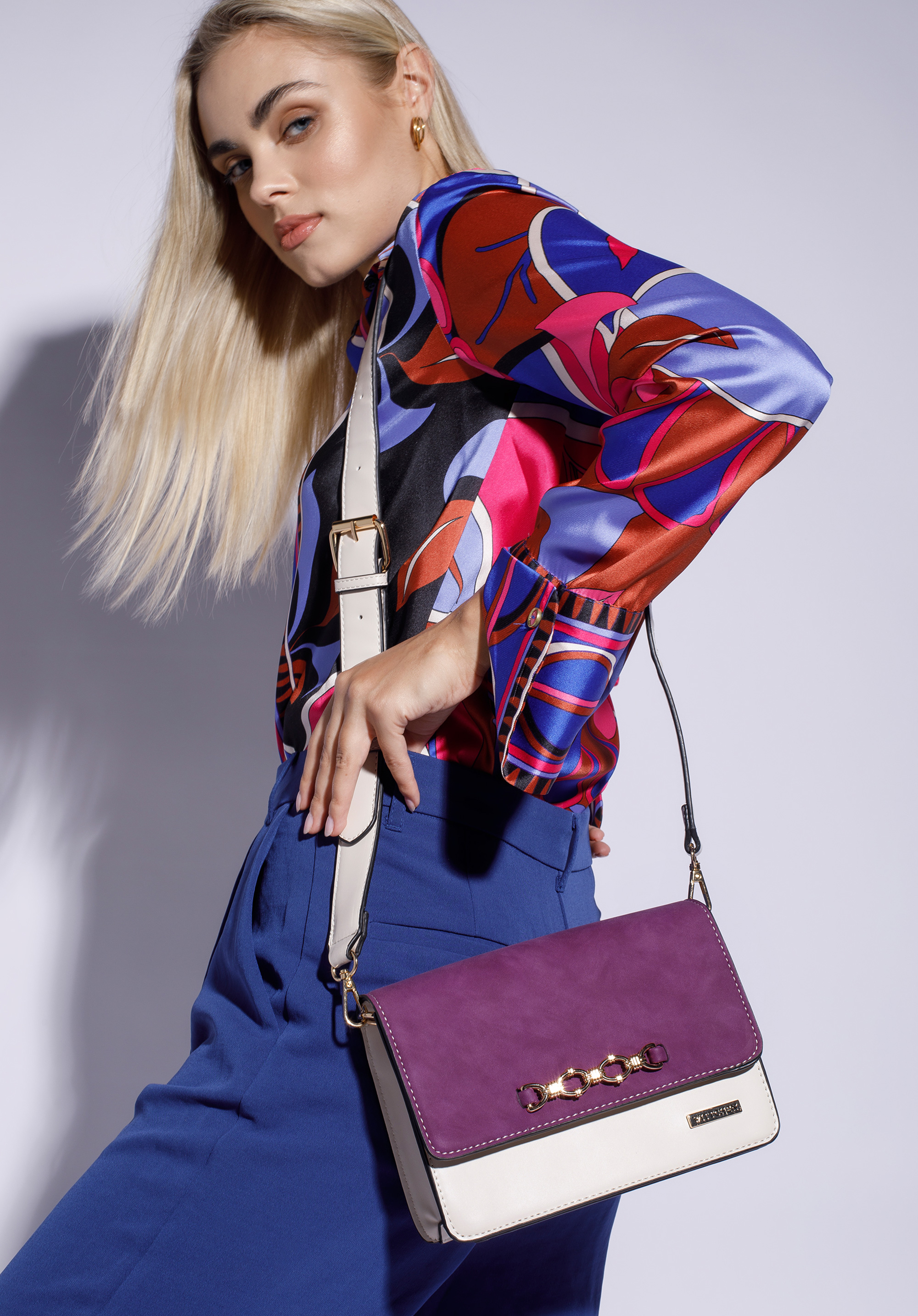 Geantă crossbody din piele ecologică cu clapă, crem - violet, 94-4Y-718-F, Fotografie 1