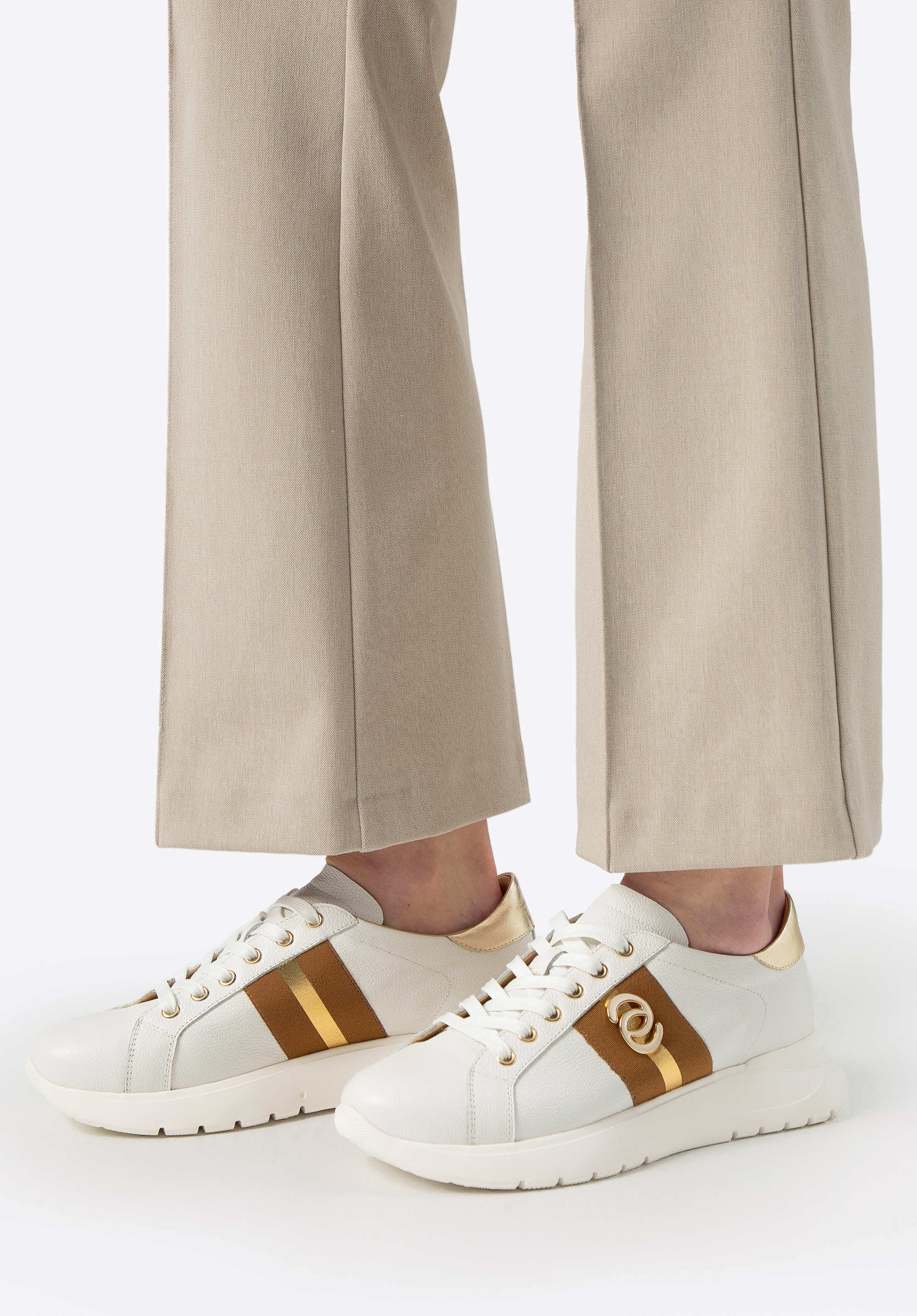 Damen-Sneakers aus Naturleder, creme-gold, 100-D-100-0-38, Bild 1