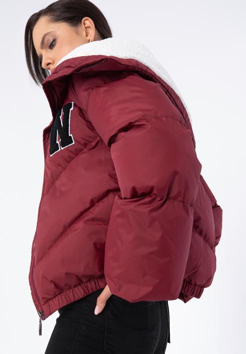 Dámská bunda lemovaným límcem a ekologickou kožešinou, dar red, 97-9D-901-1-M, Obrázek 3