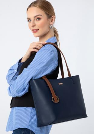Shopper-Tasche aus Öko-Leder mit dekorativem Ring, dunkelblau-braun, 97-4Y-629-N, Bild 1