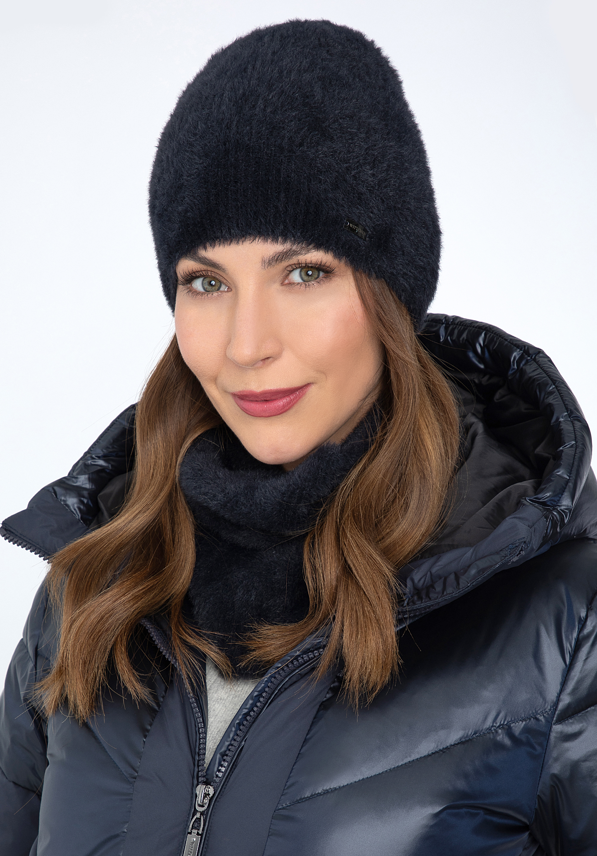 Damen-Winterset aus weichem Strick