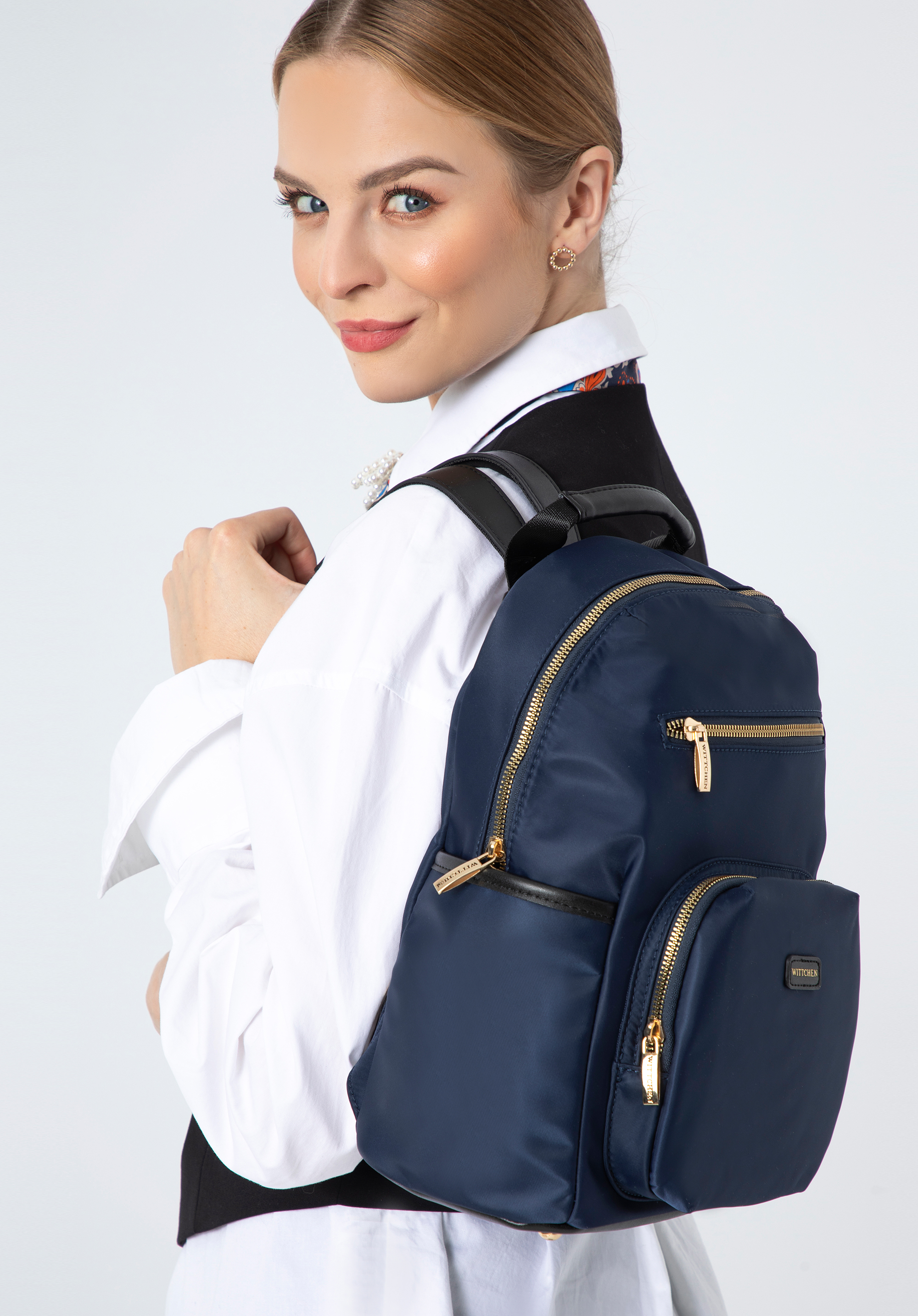 Damenrucksack aus Nylon mit Vordertaschen, dunkelblau, 97-4Y-105-7, Bild 1