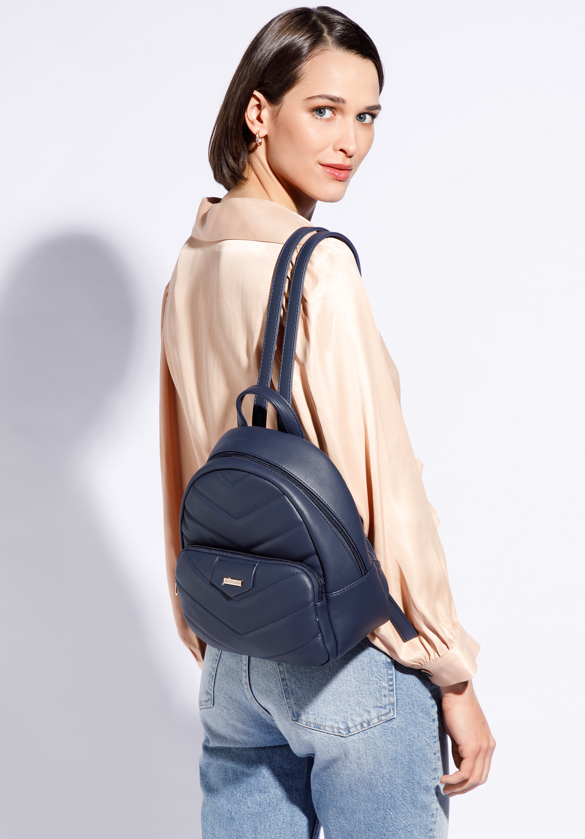 Gesteppter Rucksack aus Öko aus Öko-Leder für Damen, dunkelblau, 95-4Y-514-7, Bild 1