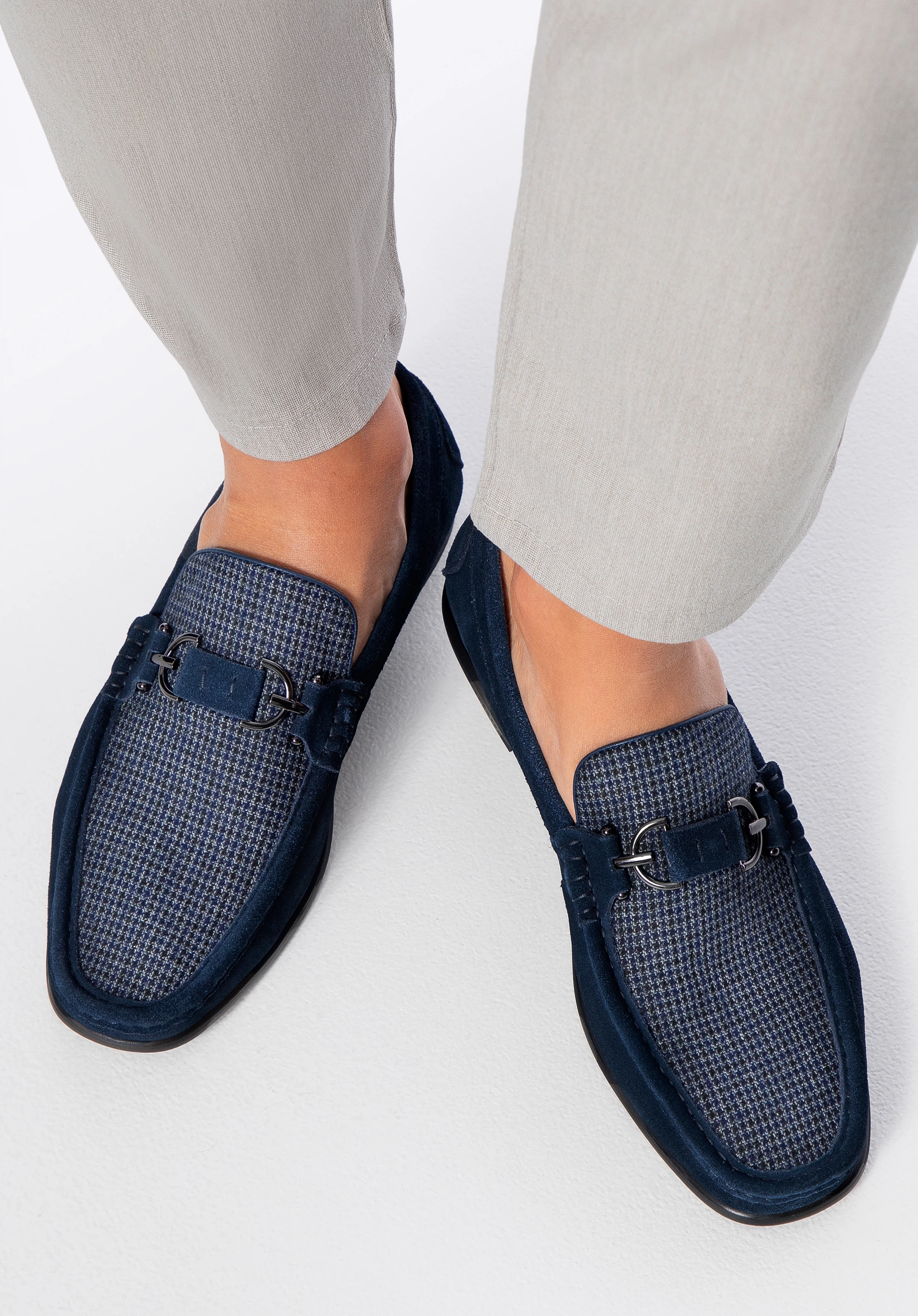 Herren-Mokassins aus kariertem Stoff, dunkelblau, 100-M-705-N-39, Bild 1