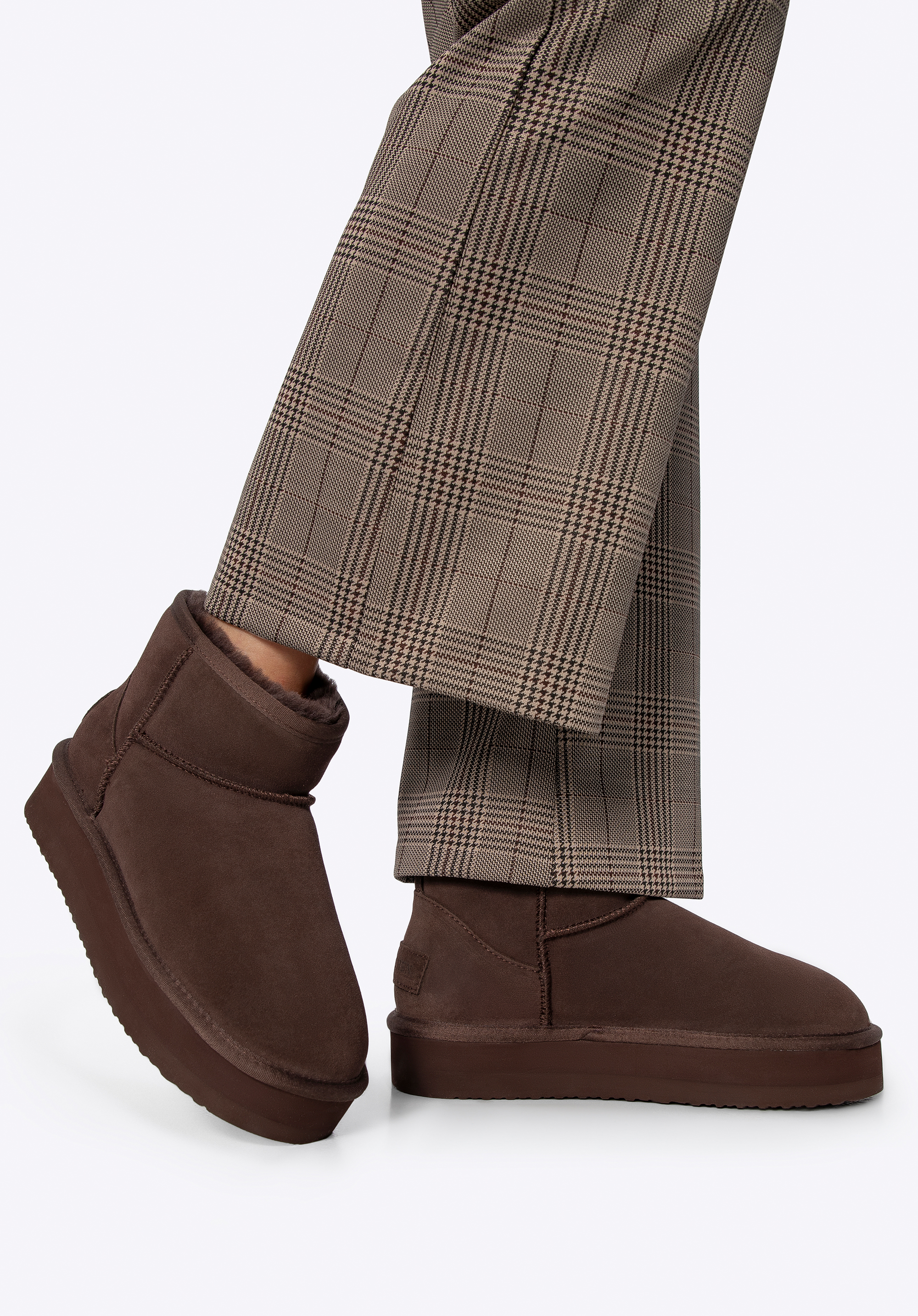 Damen Plateau-Stiefeletten aus Wildleder