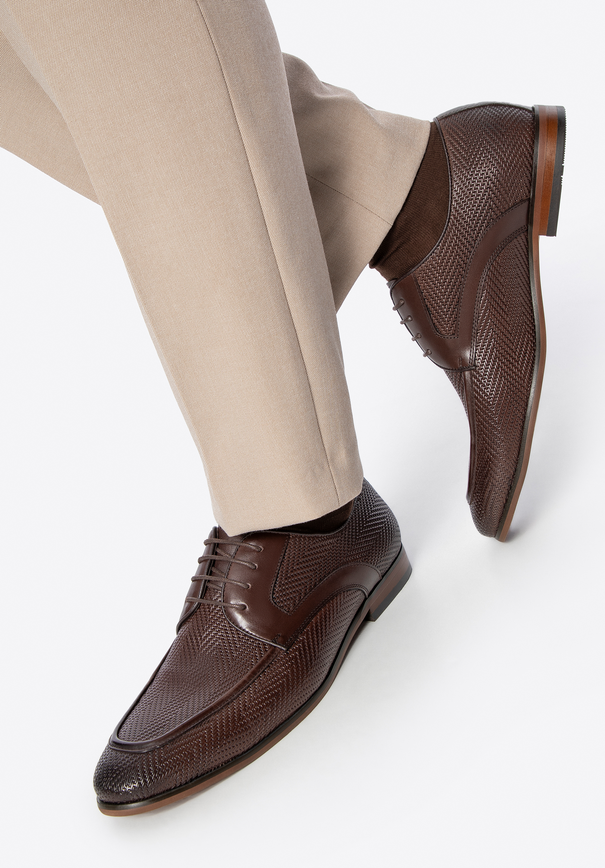 Herren Derby aus geflochtenem Leder, dunkelbraun, 100-M-508-4-42, Bild 1