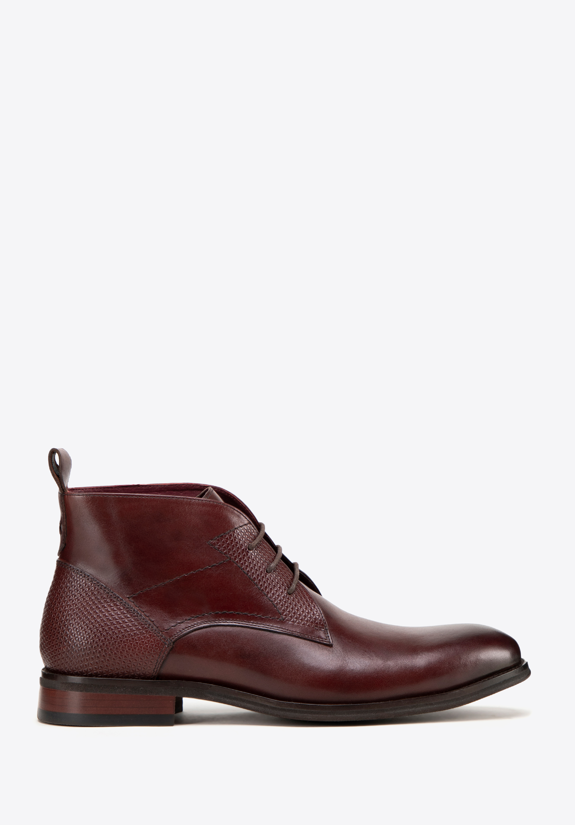 Herren-Schnürstiefel aus Leder mit geometrischen Details, dunkelrot, 99-M-502-3-44, Bild 1