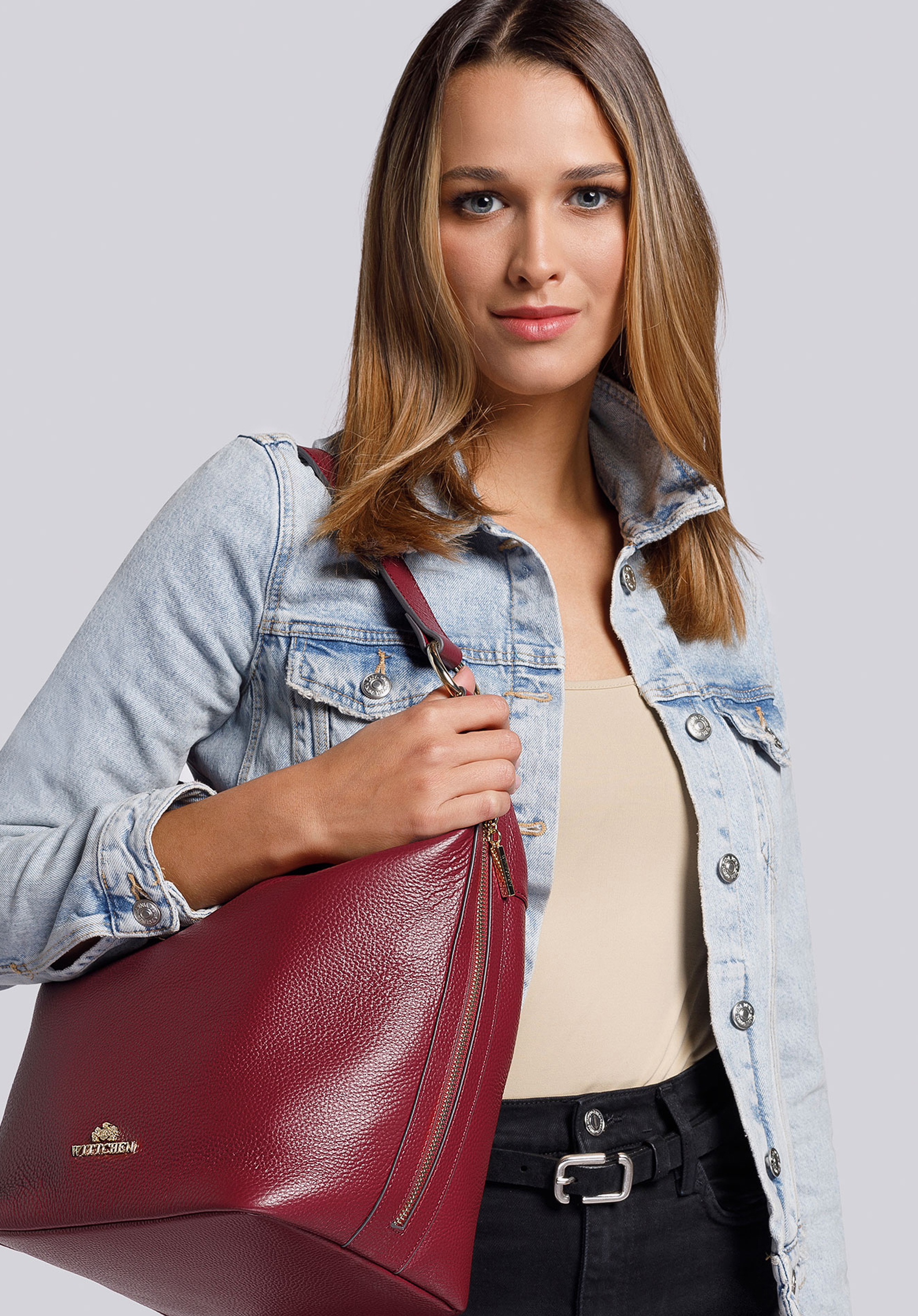 Hobo-Tasche aus Leder mit Seitentaschen, dunkelrot, 93-4E-613-3, Bild 1