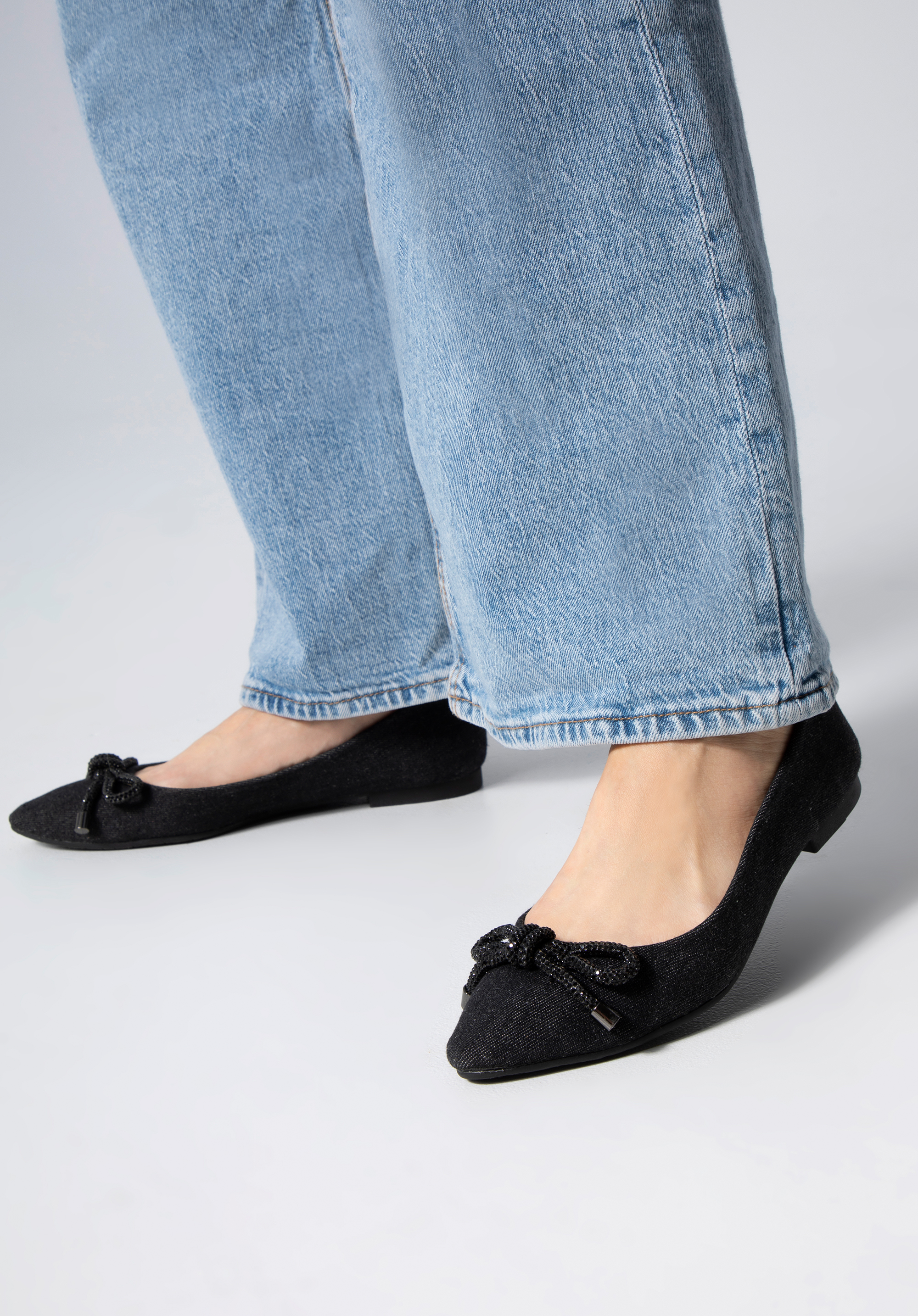 Farmer balerinák fényes masnival