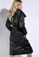 Hosszú női steppelt kabát kapucnival, fekete, 95-9D-401-1-M, Fénykép 3
