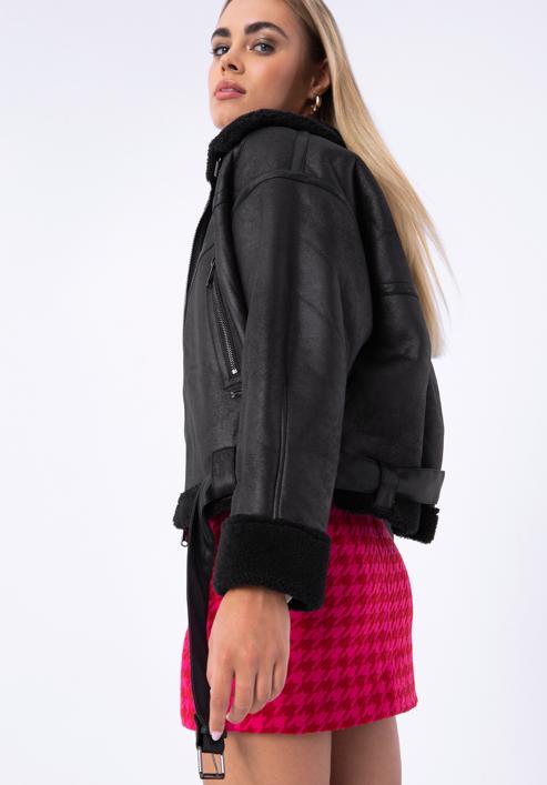 Műszőrmével bélelt női oversize kabát övvel, fekete, 97-9P-106-1-XL, Fénykép 20