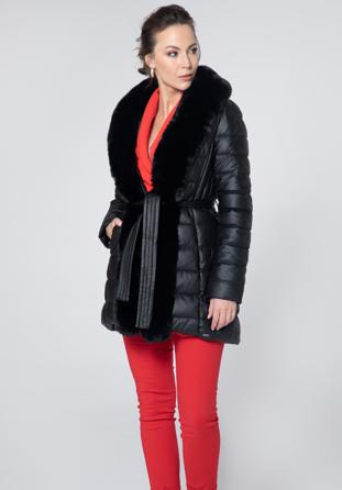 Női steppelt ökobőr kabát övvel és műszőrmével, fekete, 95-9D-104-1-L, Fénykép 1