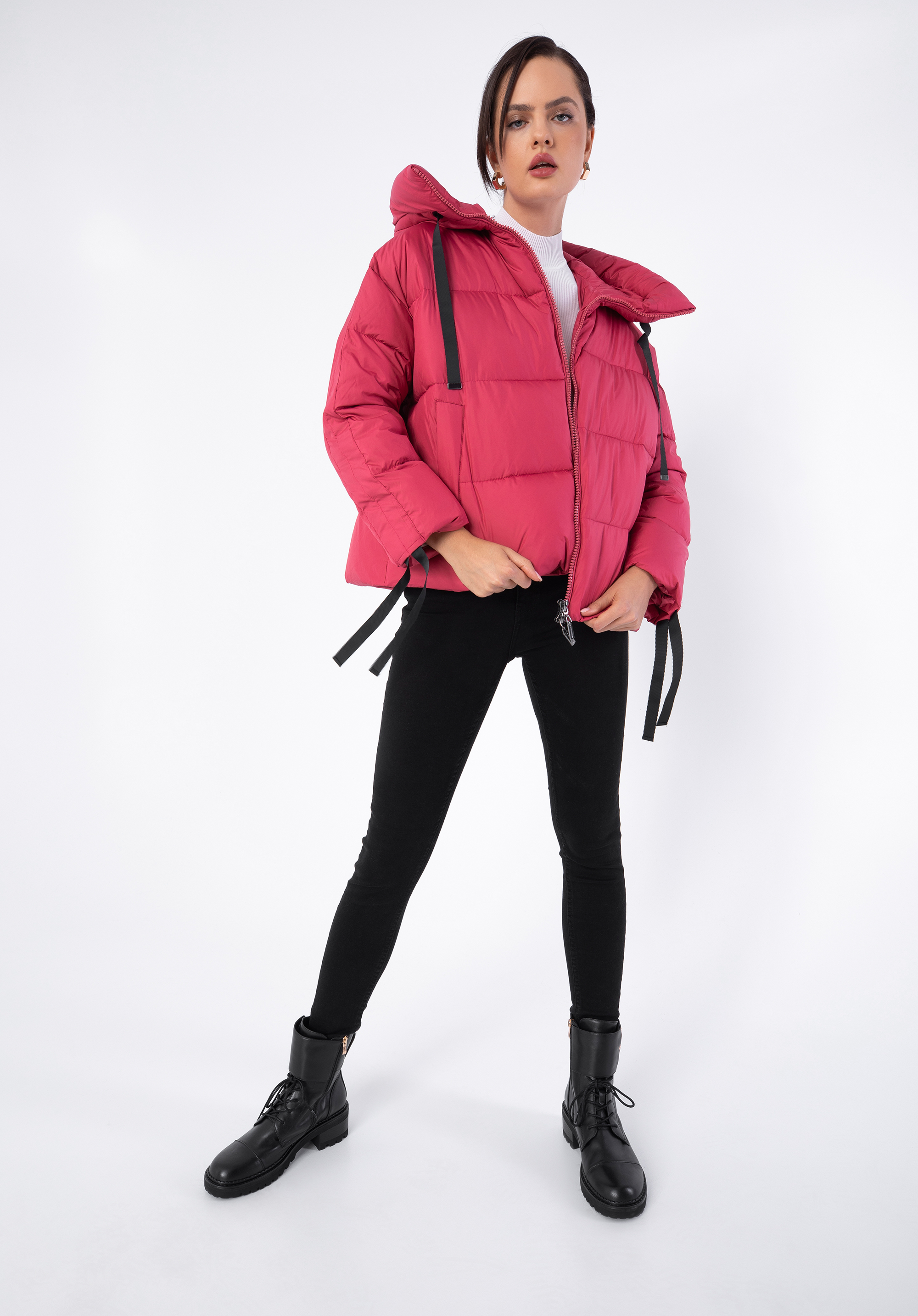 Steppjacke für Damen mit Strickbündchen an den Ärmeln - Oversize, gedämpftes rosa, 97-9D-401-P-S, Bild 1
