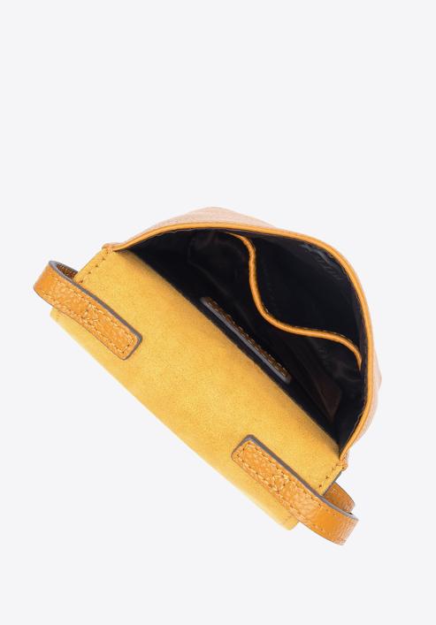 Mini-Tasche für Damen  aus Leder, gelb, 95-2E-601-33, Bild 3