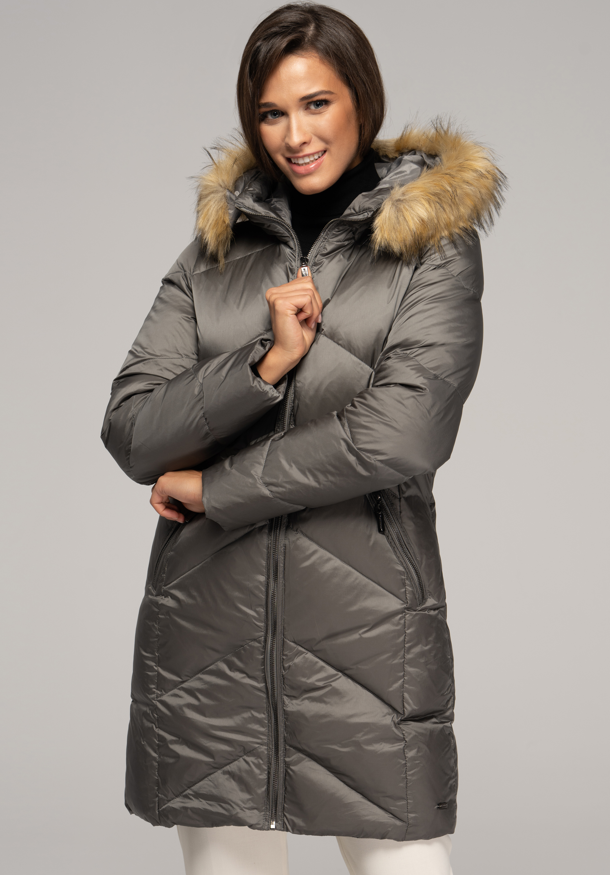 DAUNENJACKE FÜR DAMEN MIT KAPUZE, grau, 91-9D-401-8-S, Bild 1