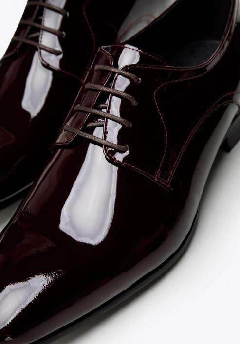 Pantofi bărbați Derby clasic pentru din piele lăcuită, grena, 96-M-502-N-44, Fotografie 7