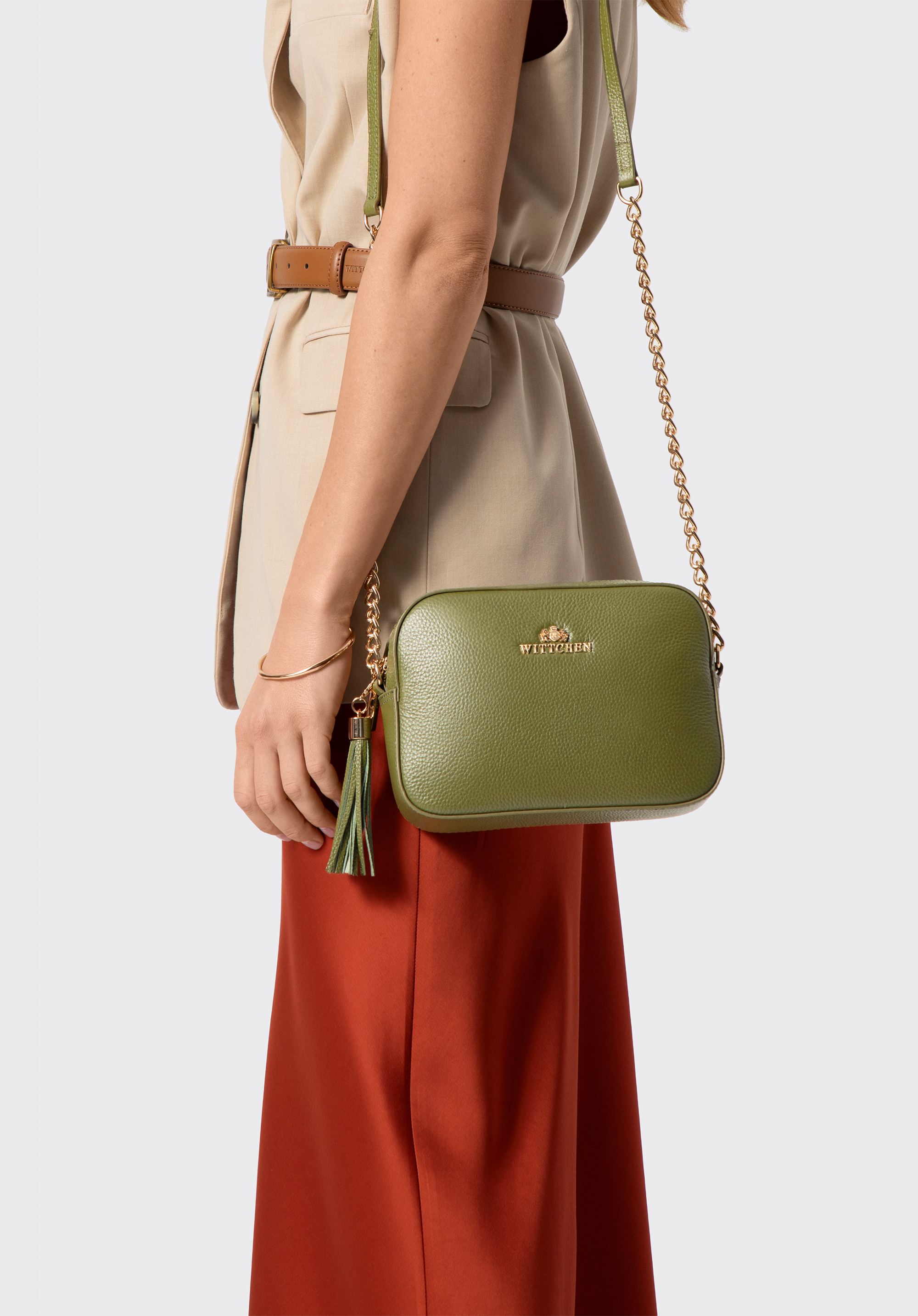 Damen-Umhängetasche aus Leder mit Kette, grün, 29-4E-015-Z, Bild 1