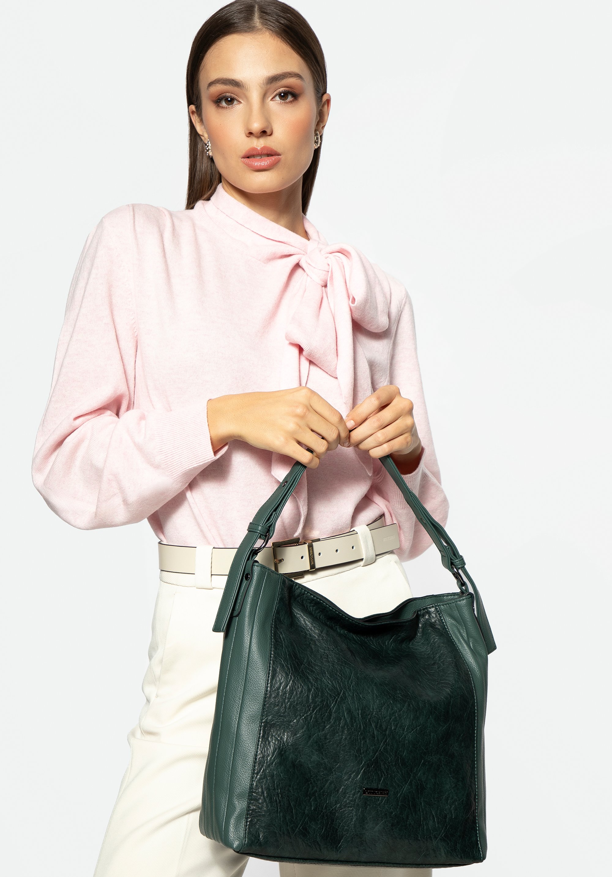 Hobo-Bag aus Kunstleder für Damen mit Nietendetails, grün, 99-4Y-715-Z, Bild 1