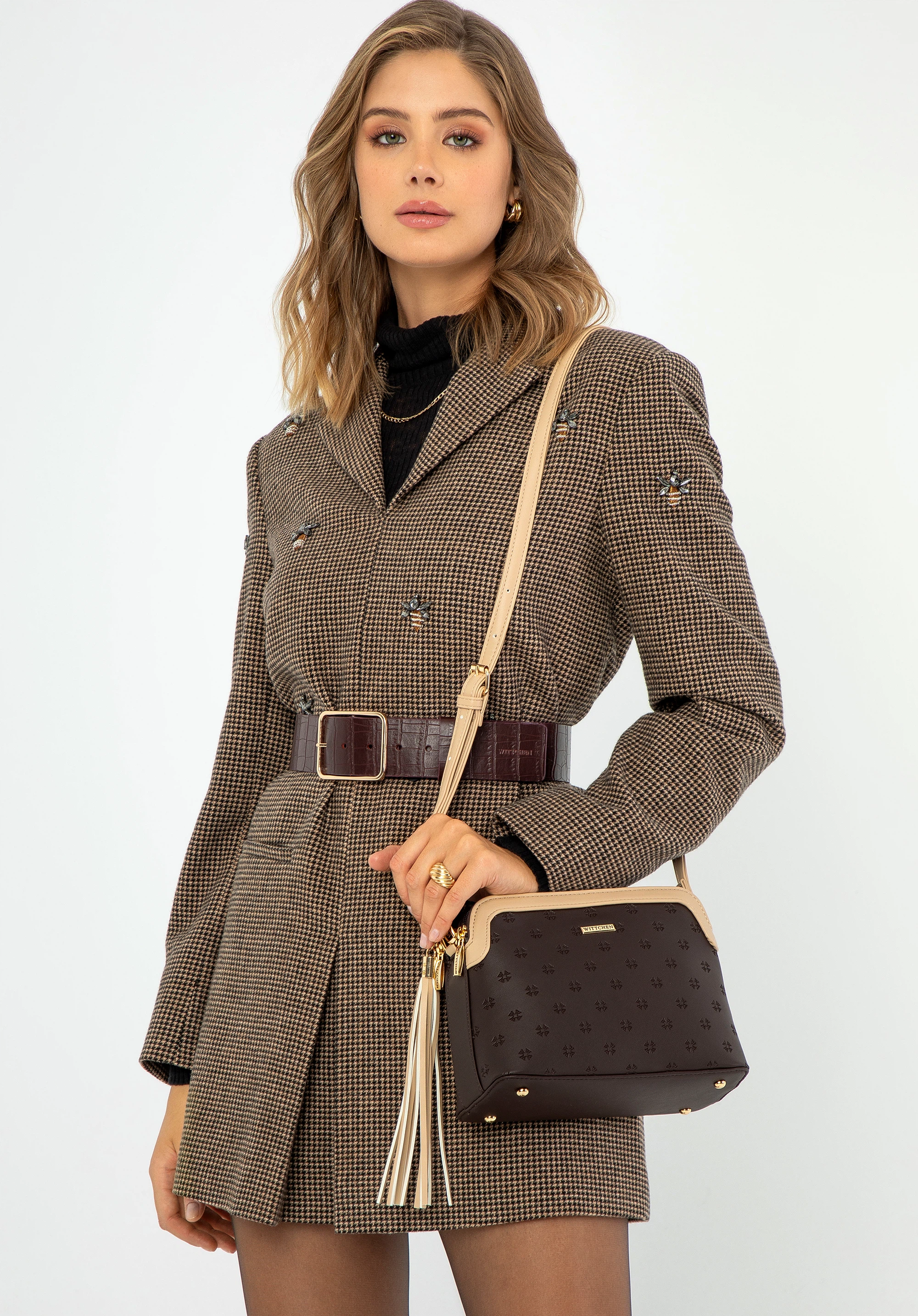 Dámska crossbody kabelka so strapcom, hnedá, 99-4Y-208-4, Obrázok 1