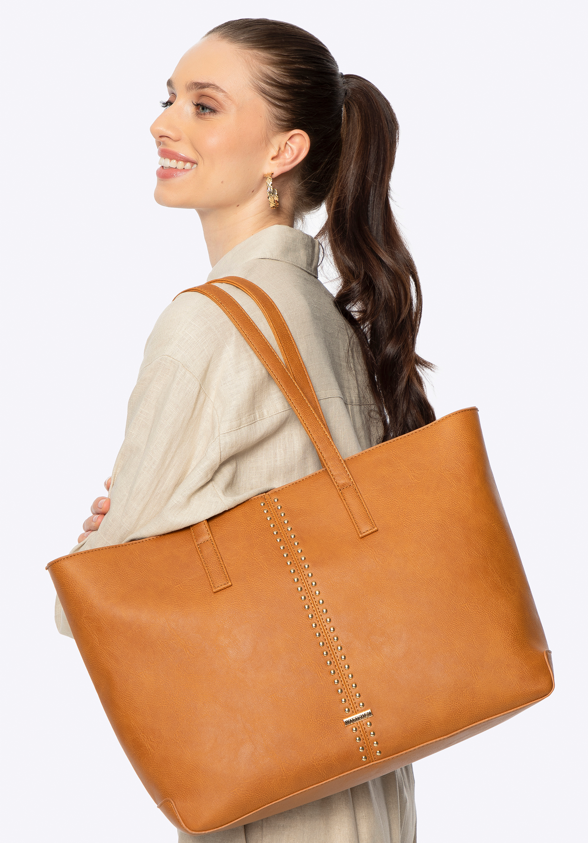 Dámská shopper taška z umělé kůže s panelem s cvočky, hnědá, 100-4Y-209-5, Obrázek 1