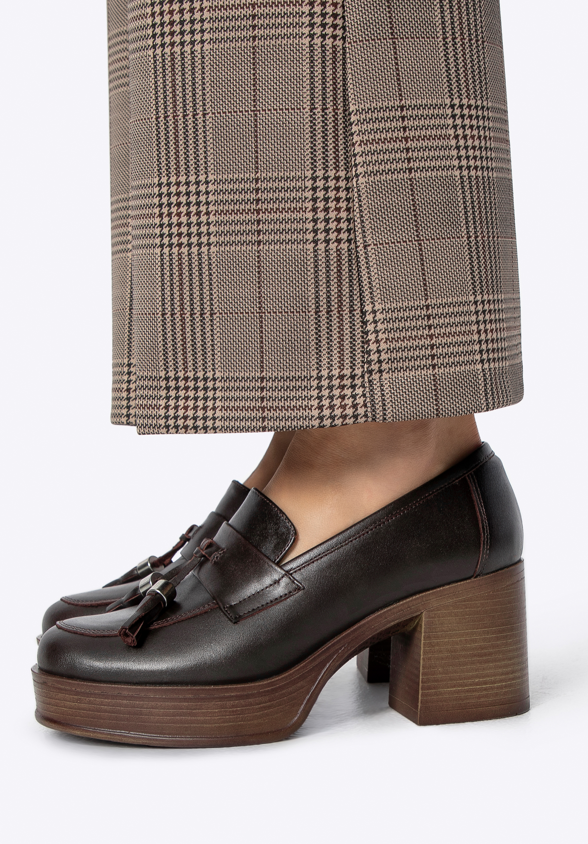 Dámské kožené lodičky s úzkým podpatkem, hnědá, 101-D-302-4-38, Obrázek 1