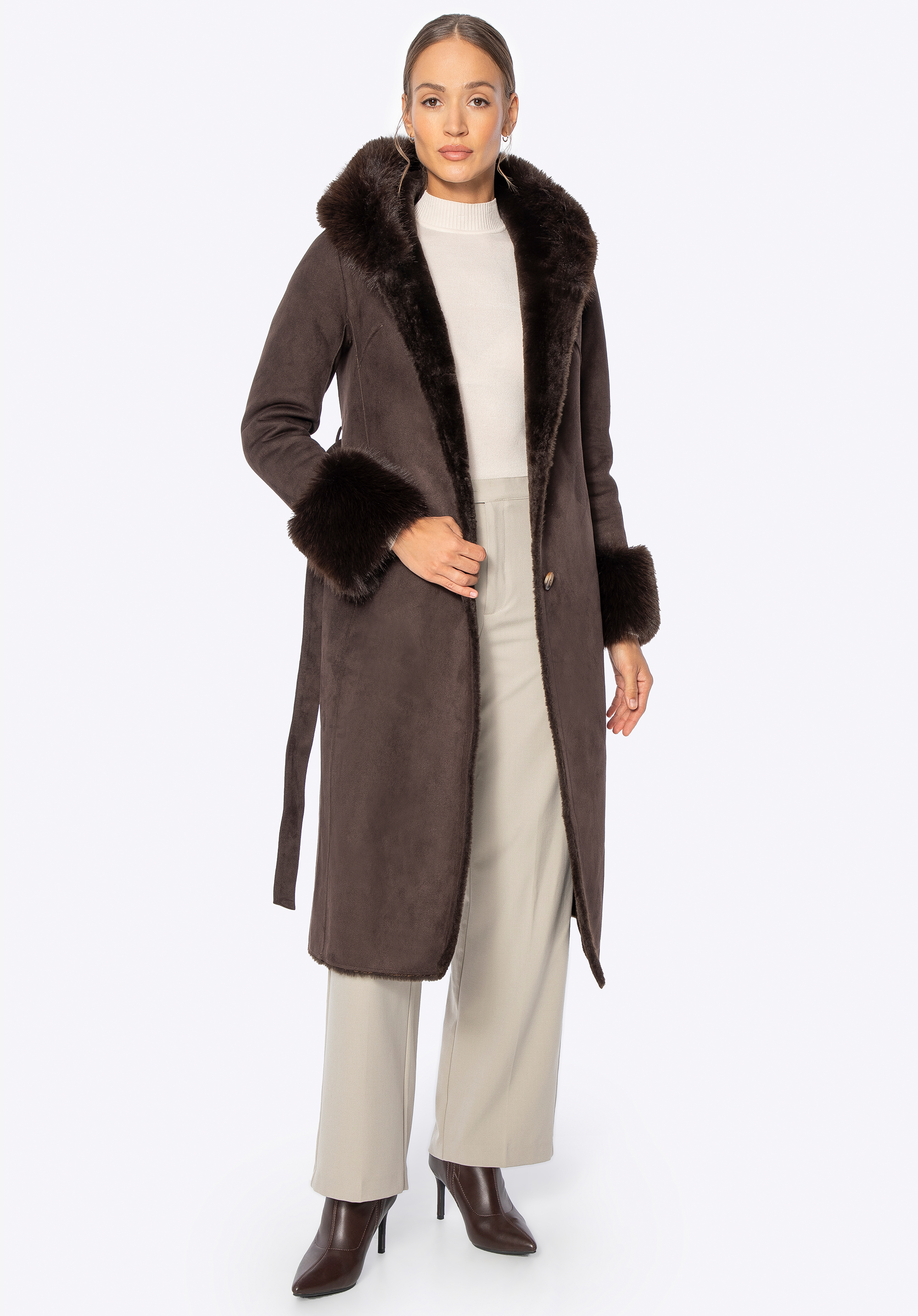 Dámský kabát s límcem a manžetami z umělé kožešiny, hnědá, 101-9W-002-4-L, Obrázek 1
