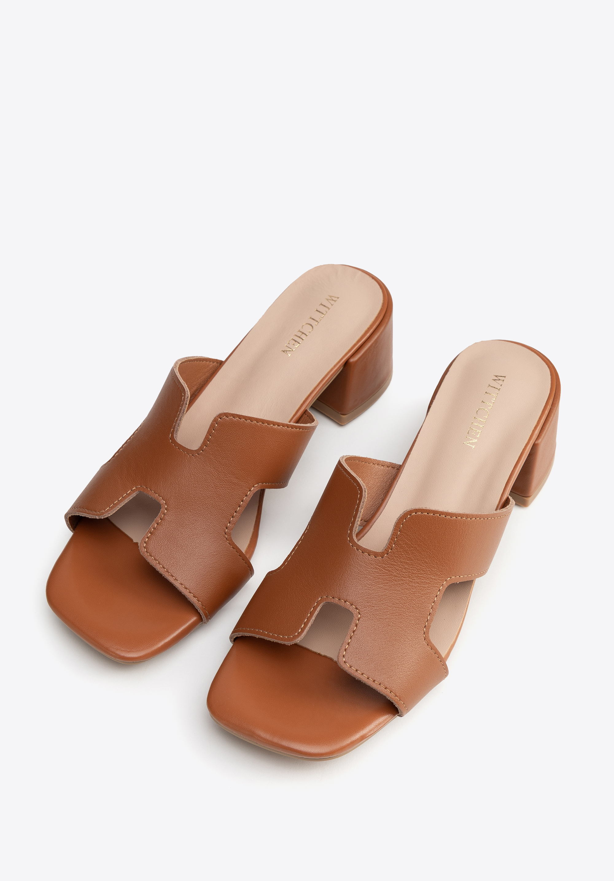 Kožené sandále na podpätku s výrezom v tvare písmena H, hnedá, 100-D-850-5-39, Obrázok 1
