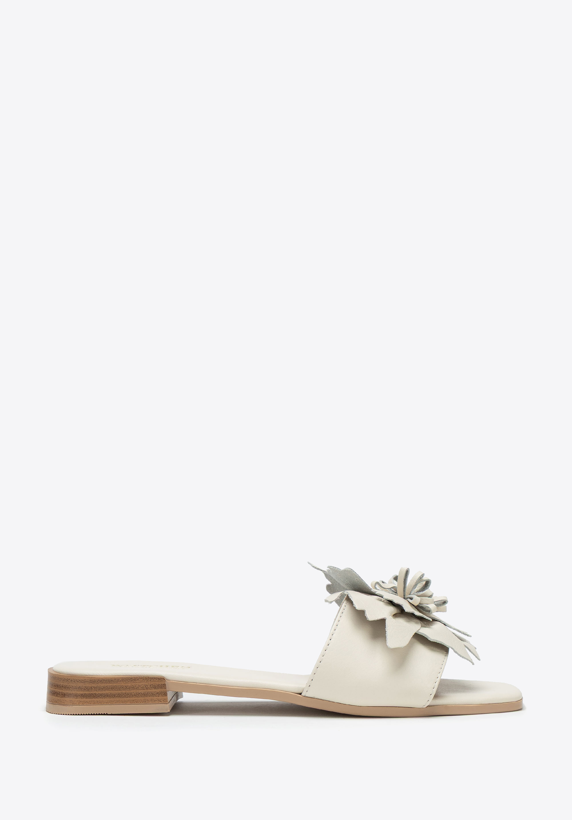 Női bőr felcsúsztatható szandál dekoratív virágokkal, krém, 100-D-251-0-41, Fénykép 1