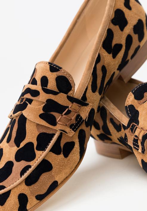 Pantofi de damă din piele de căprioară cu curea decorativă., maro - negru, 98-D-101-1-36, Fotografie 8